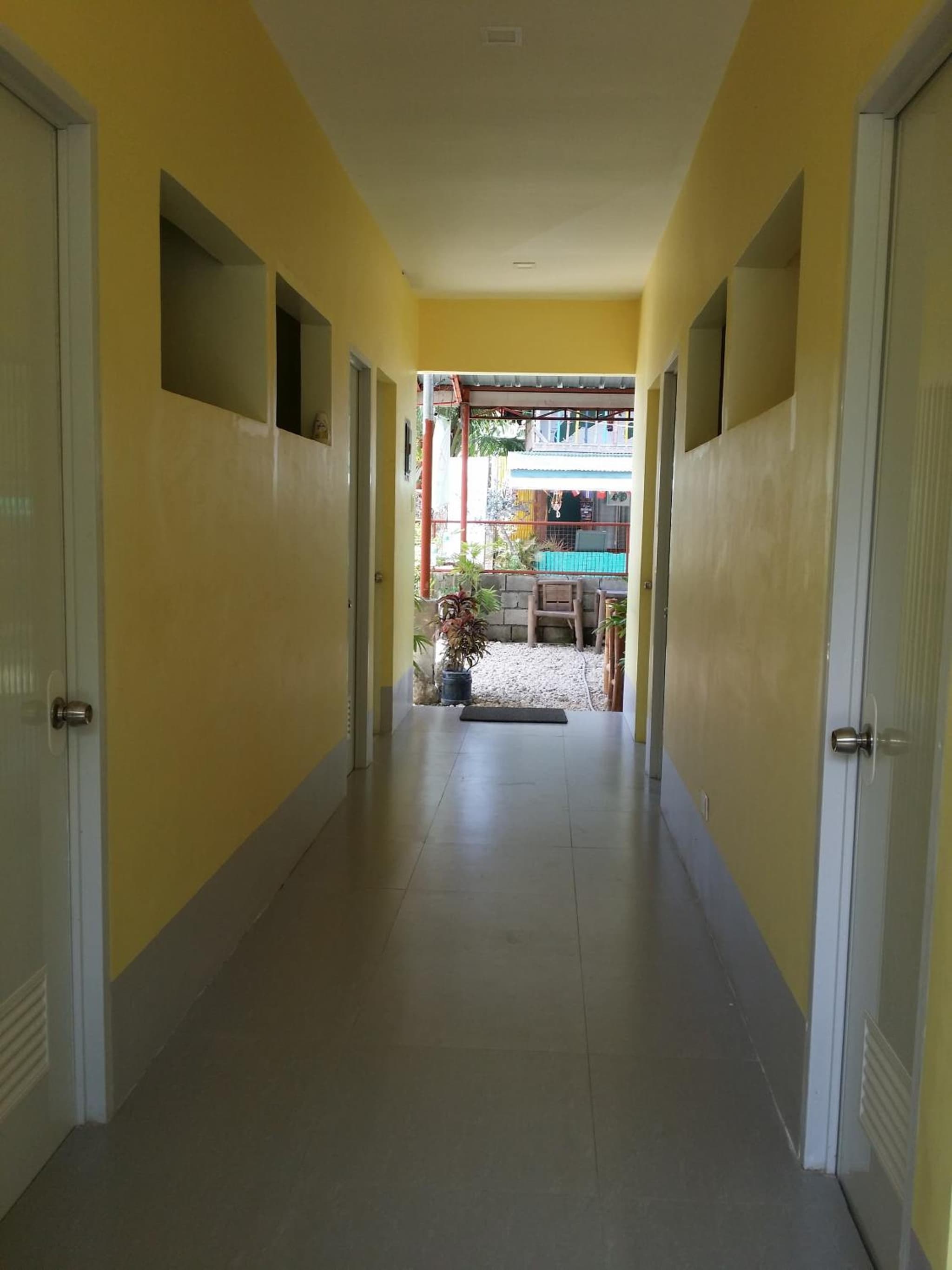 CheRi Backpackers Hostel photo 2