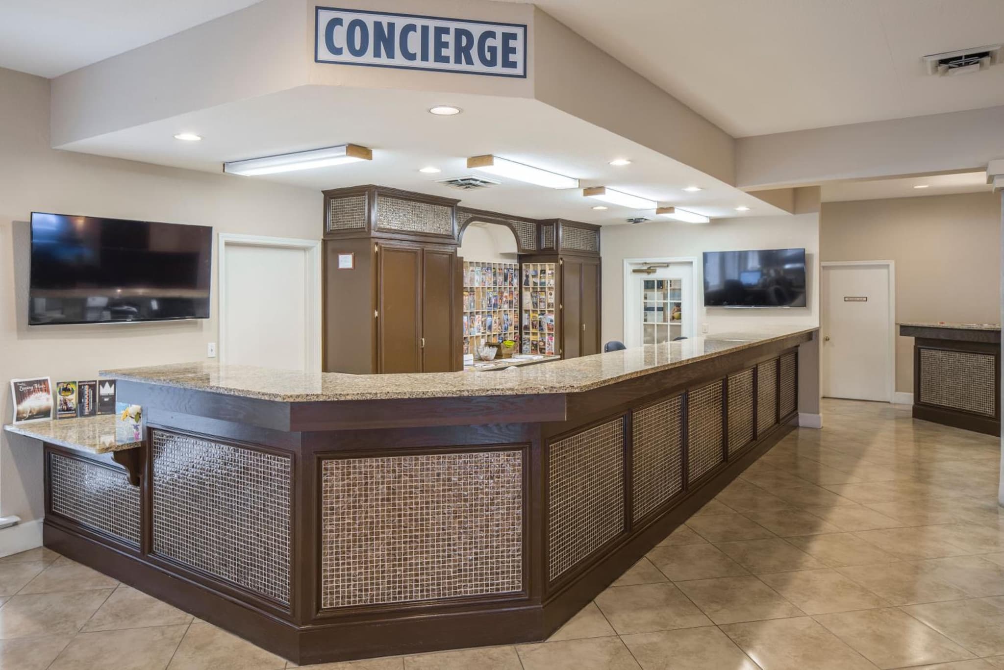 The Suites at Fall Creek photo 3