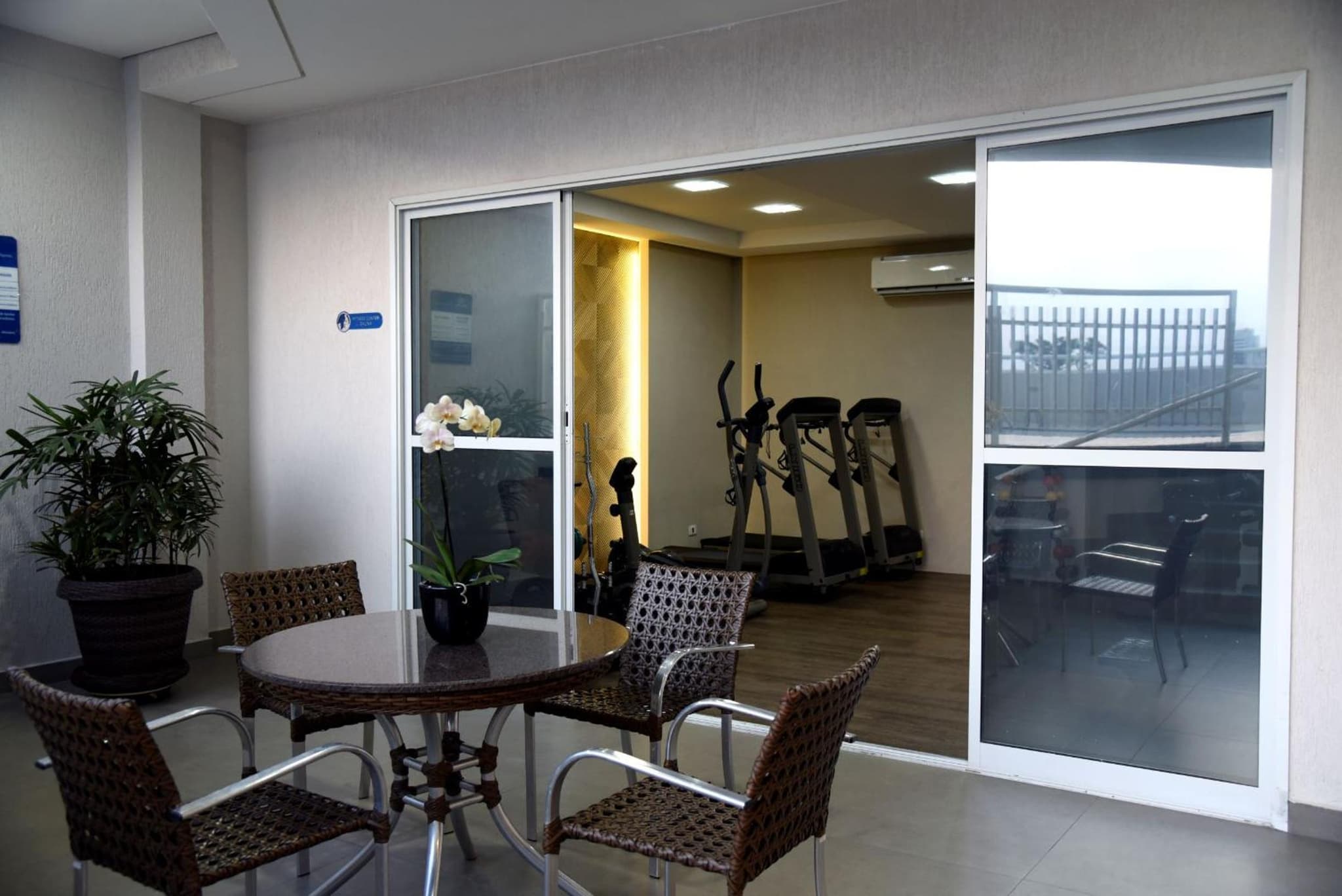 Golden Blue Hotel photo 4