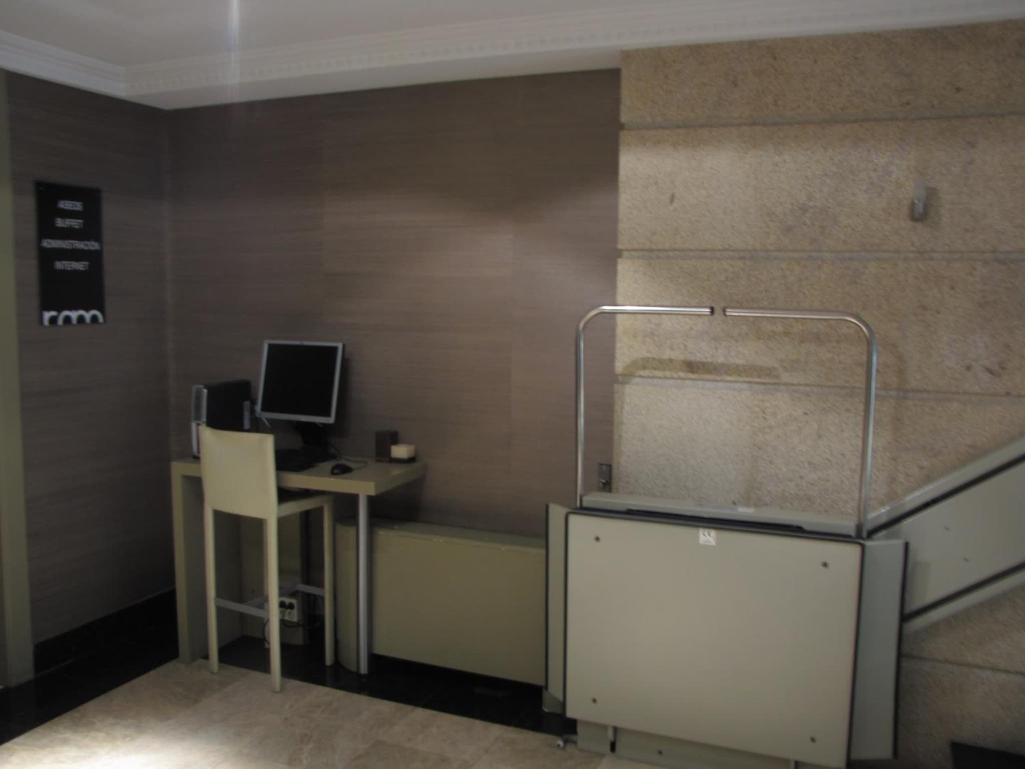 Hotel Room photo 5