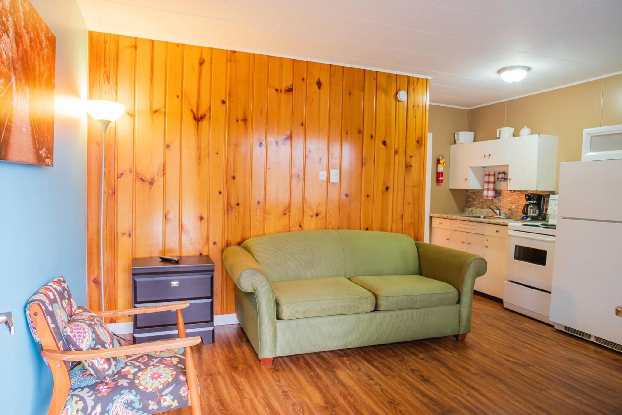 Lakeview Motel photo 7
