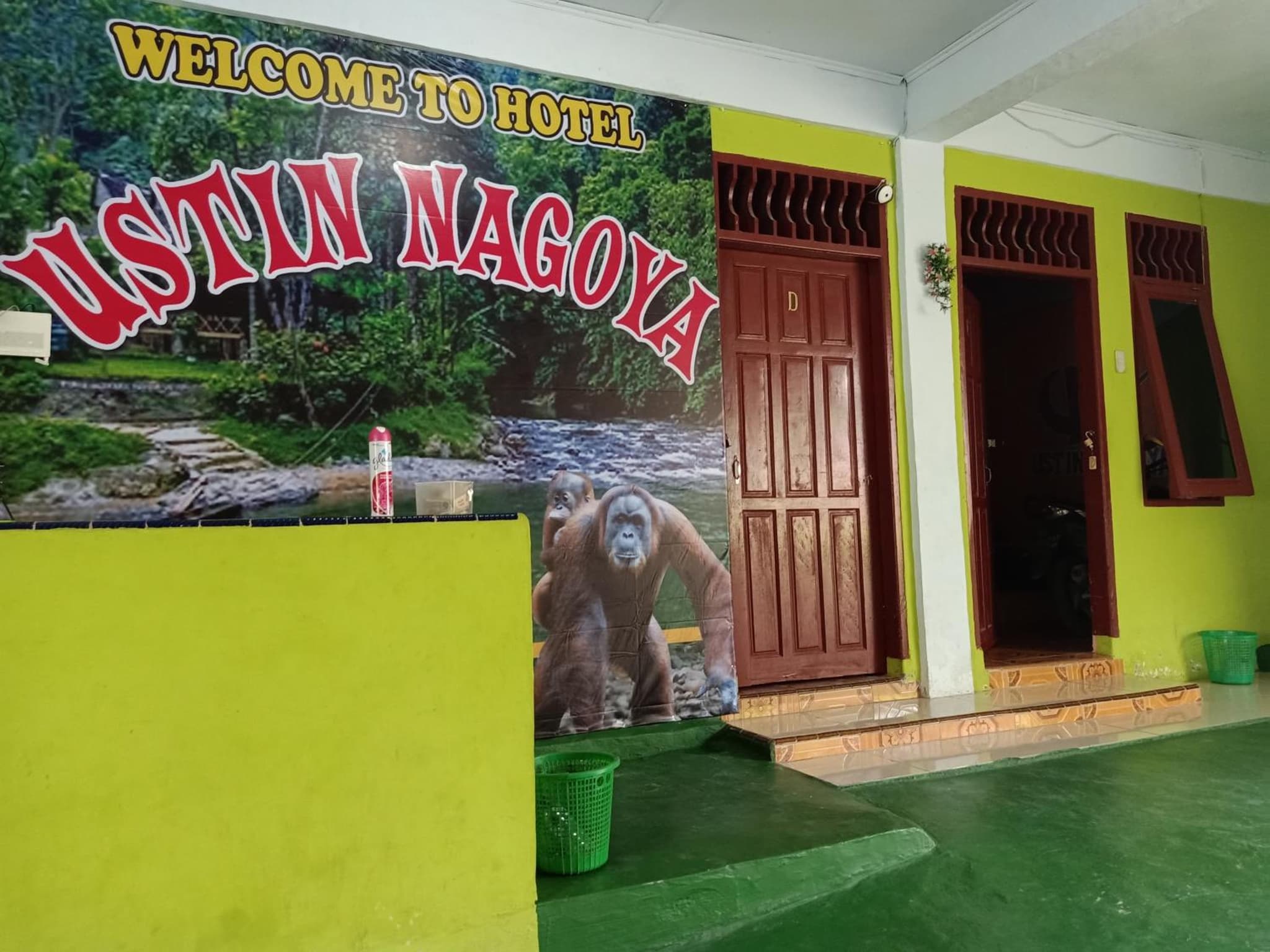 Ustin Nagoya Bukit Lawang Orangutan Trekking & transport You can only stay at the hotel if you book your trekking with us