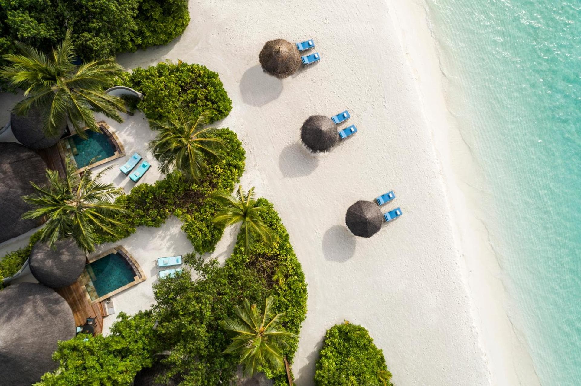 Four Seasons Resort Maldives at Kuda Huraa photo 3
