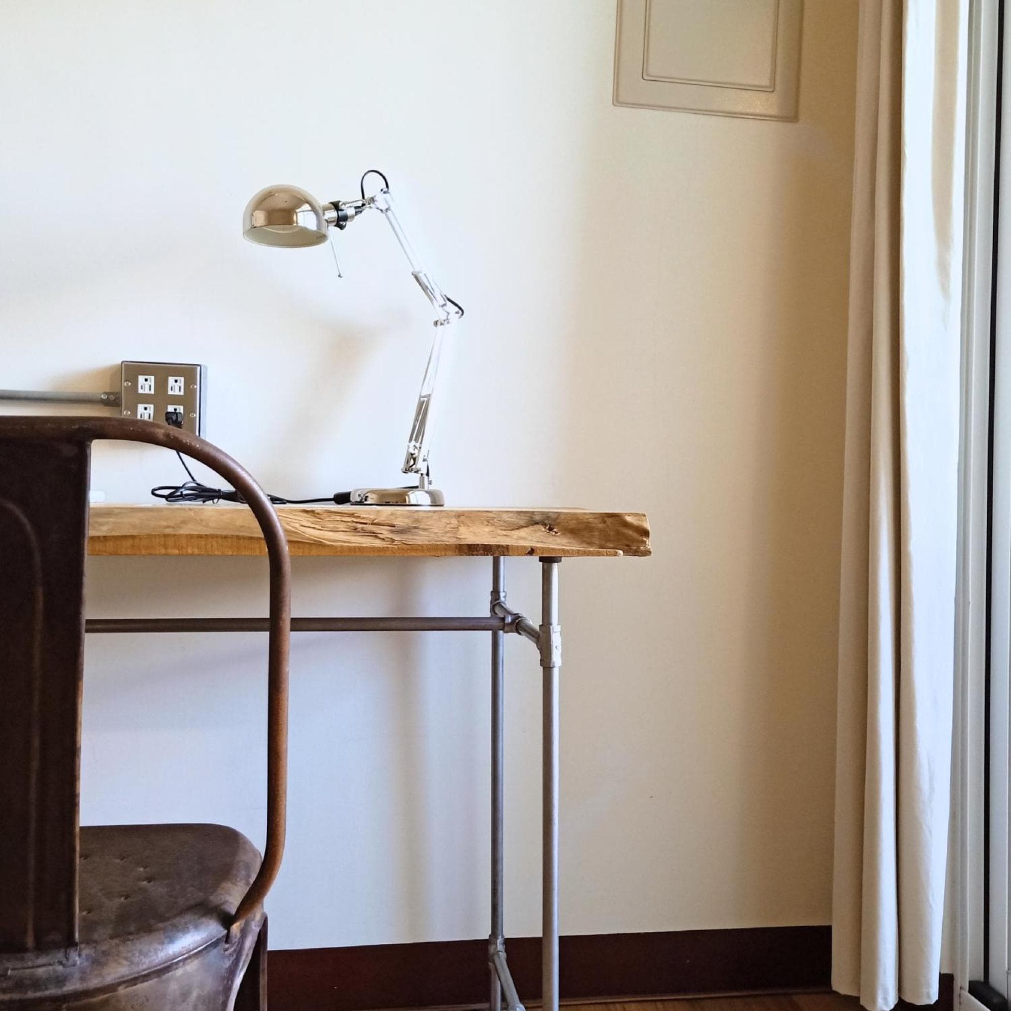 HomeStay LB photo 7