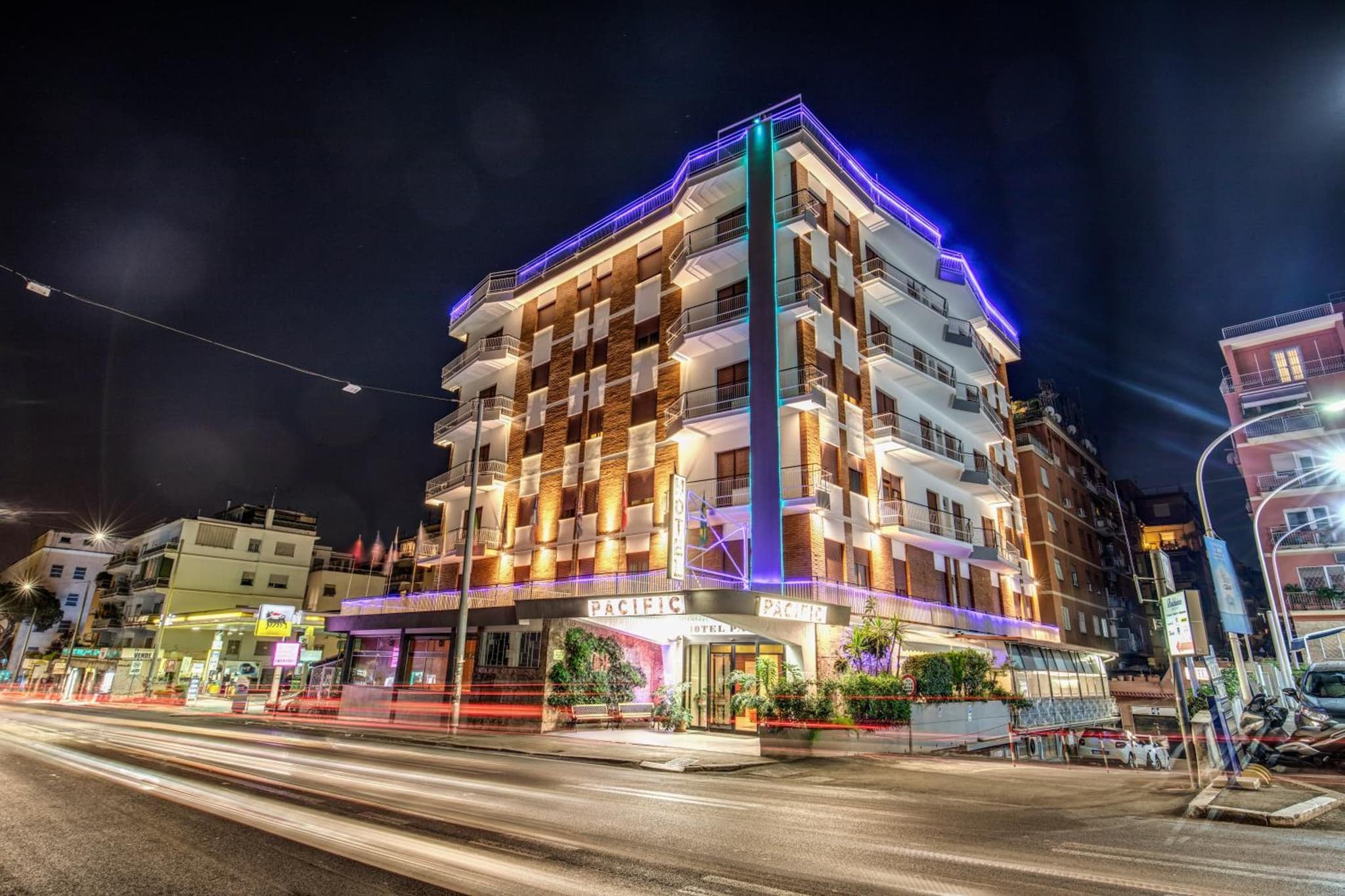 Hotel Pacific