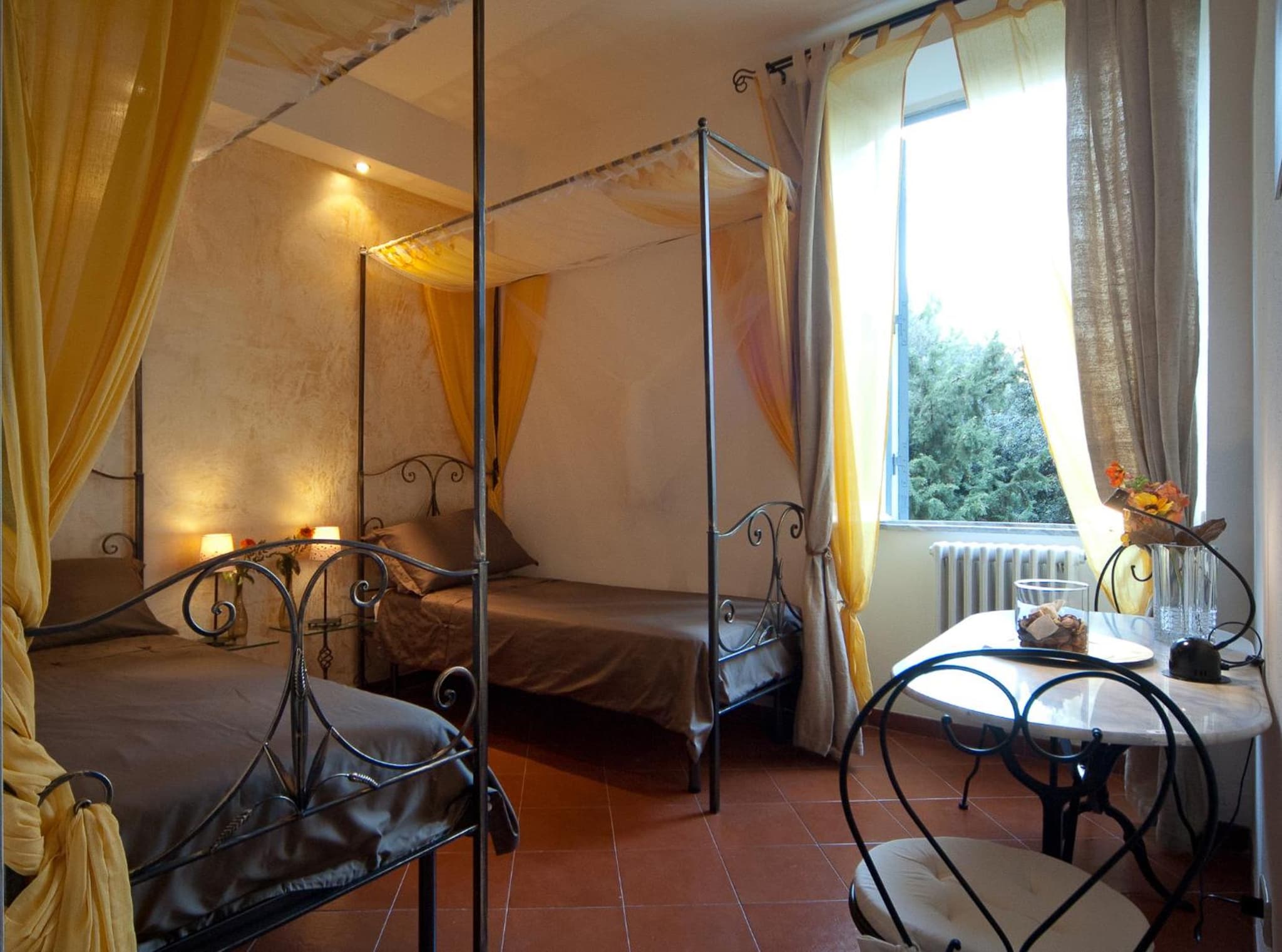 Light of Rome photo 9