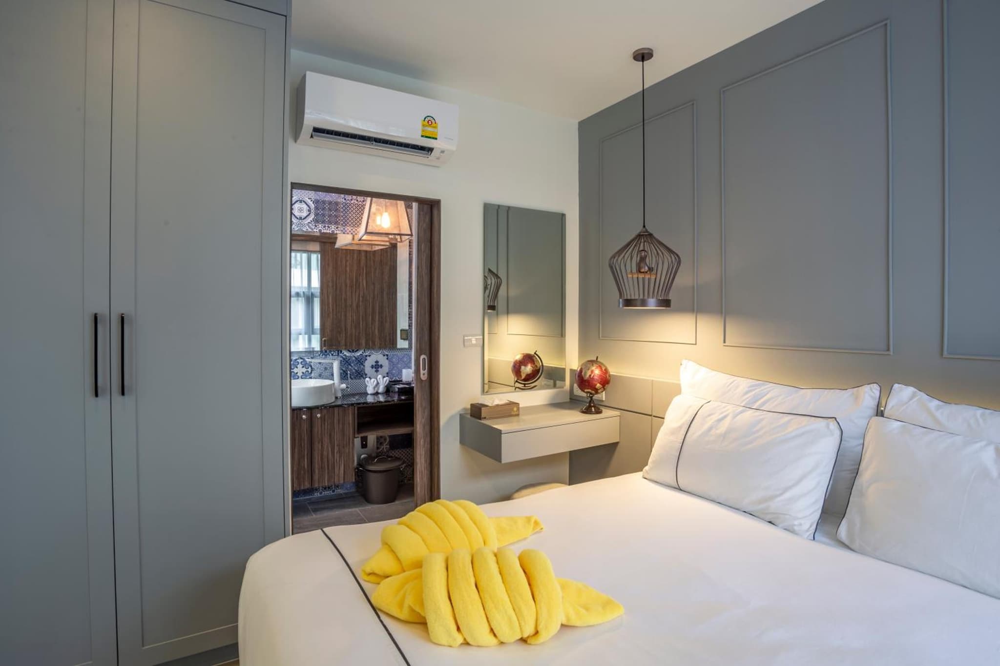 bedroom