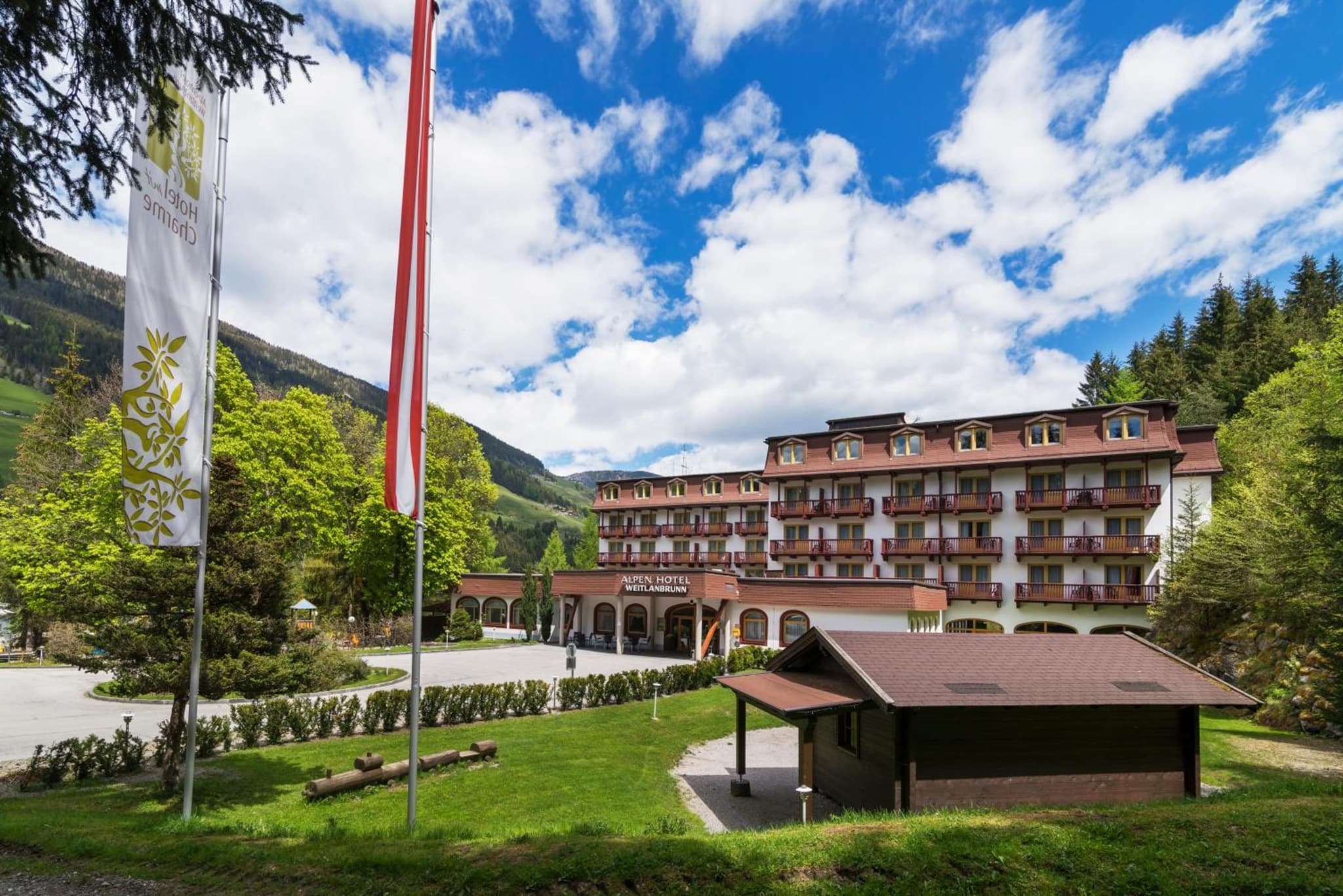 Alpenhotel Weitlanbrunn photo 6