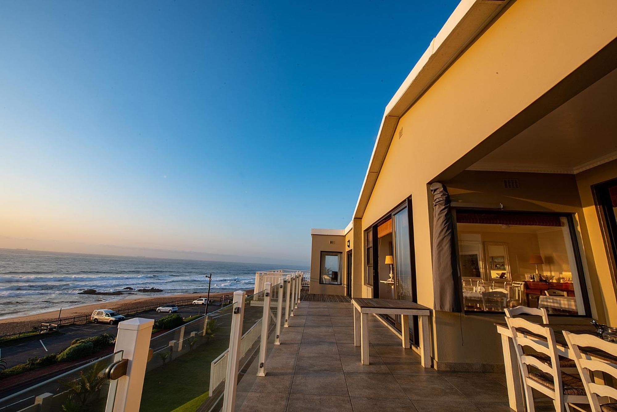 Fairlight Beach House photo 3