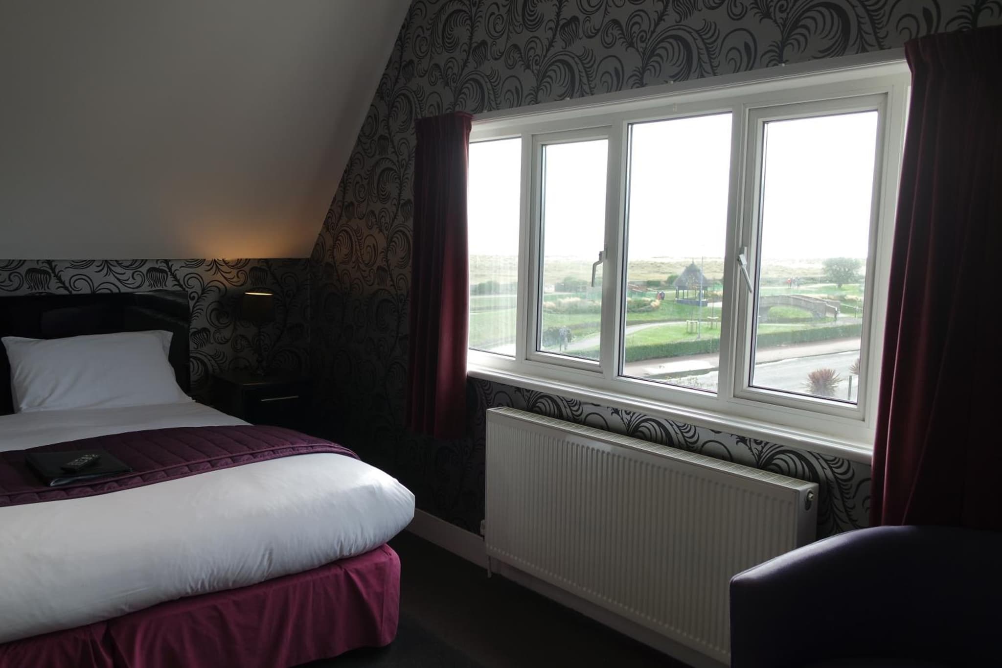 Gable End Hotel photo 8