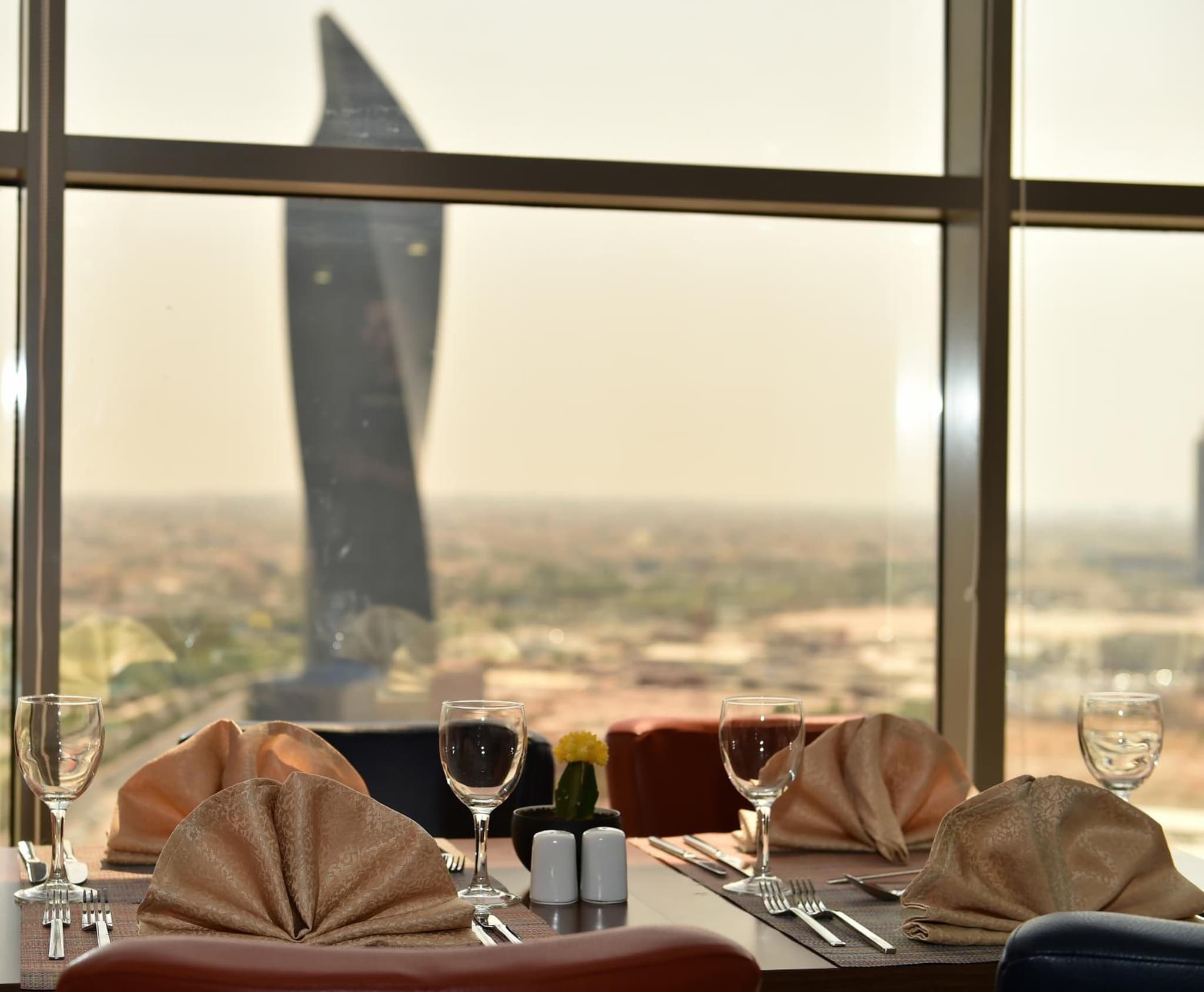 Ramada Encore by Wyndham Kuwait Downtown photo 2
