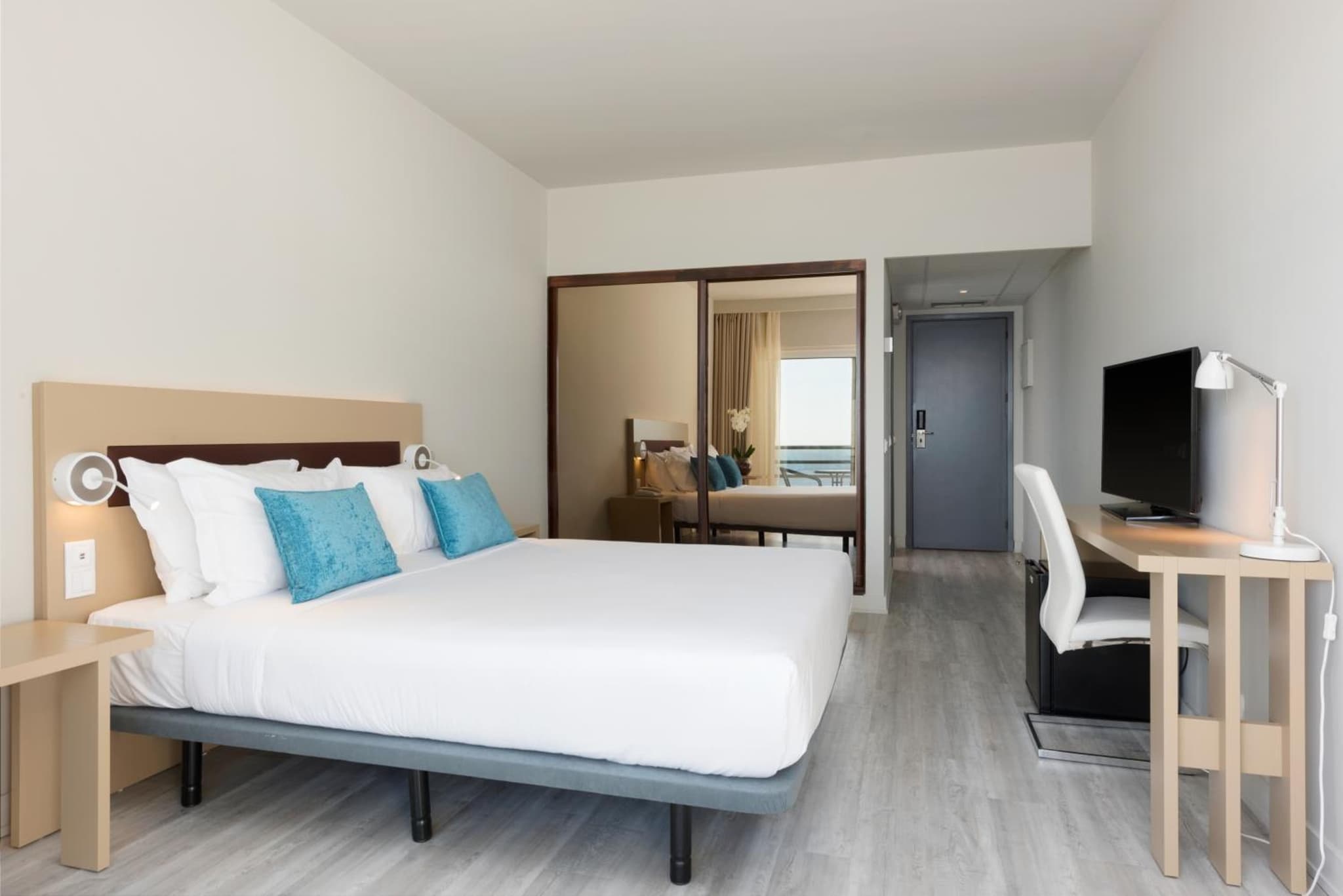 TRYP by Wyndham Lisboa Caparica Mar photo 9