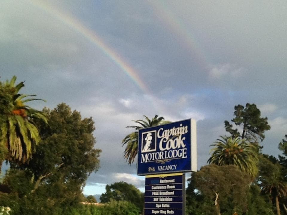 Captain Cook Motor Lodge photo 4
