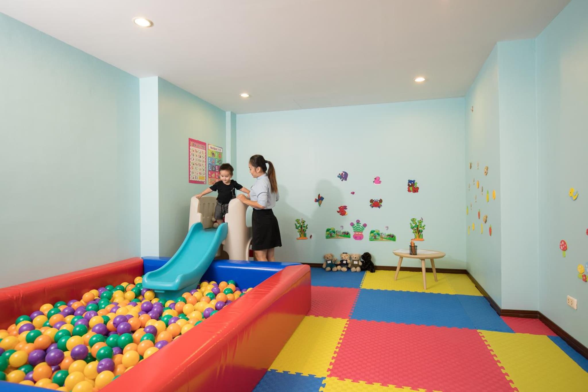 activities & amenities
