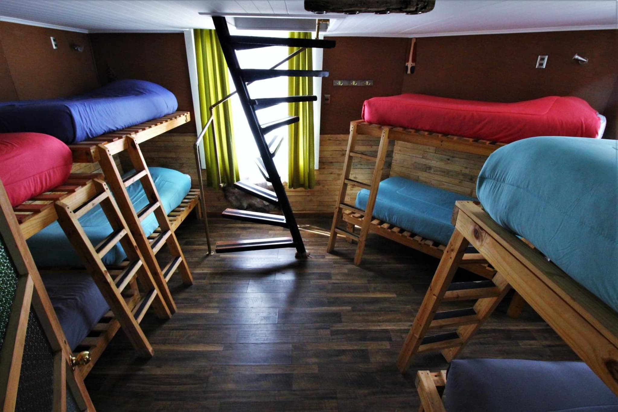 Corner Hostel Puerto Natales photo 6