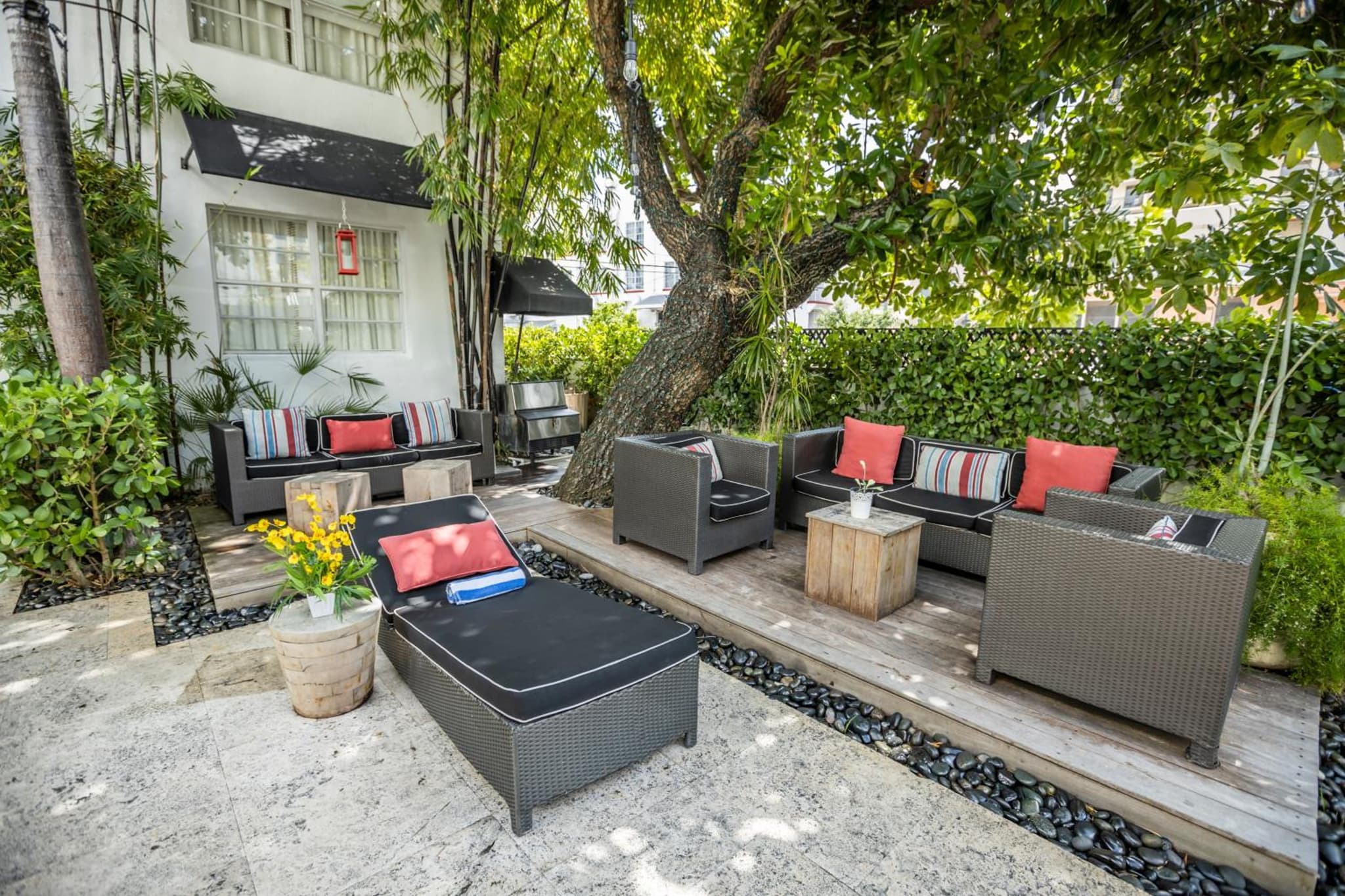 outdoor seating area