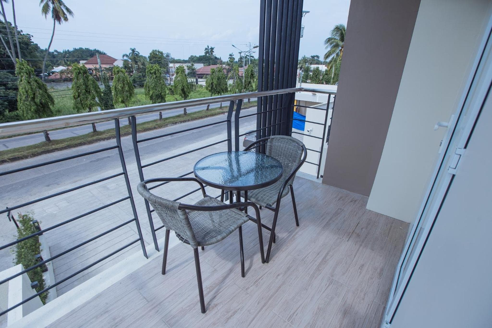 Rovira Suites photo 4
