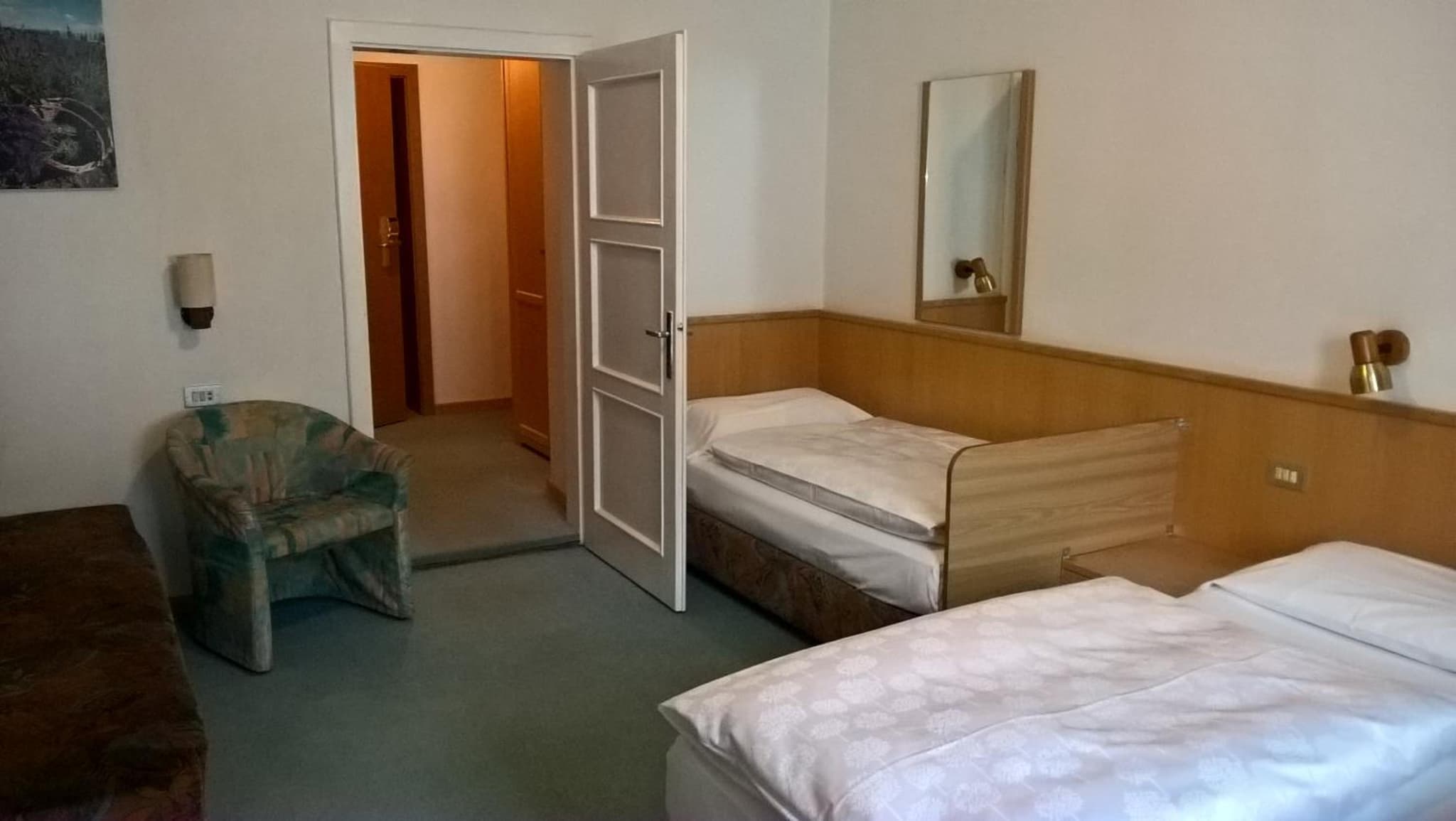 Hotel Rodes photo 2