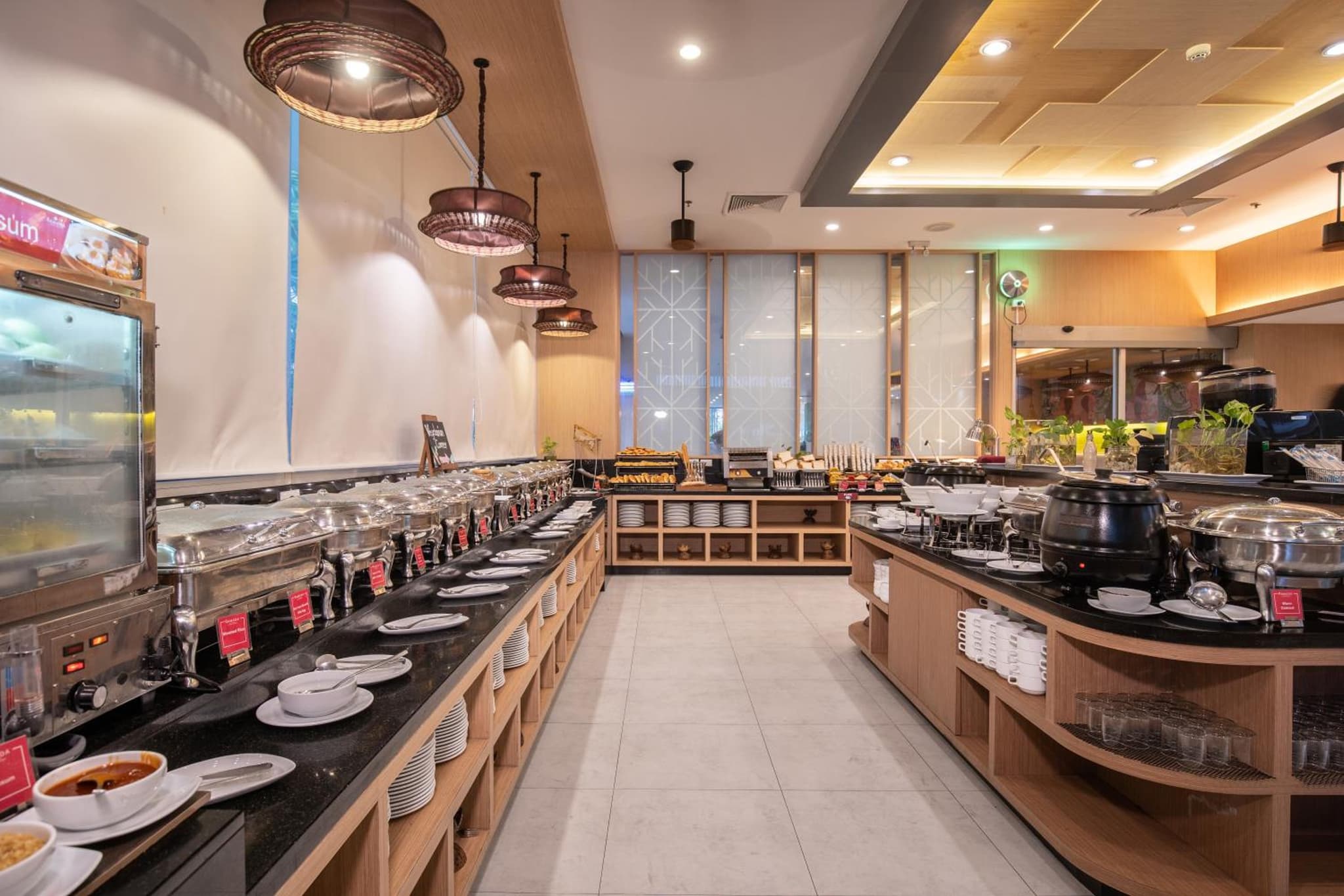 Ramada by Wyndham Phuket Deevana photo 5