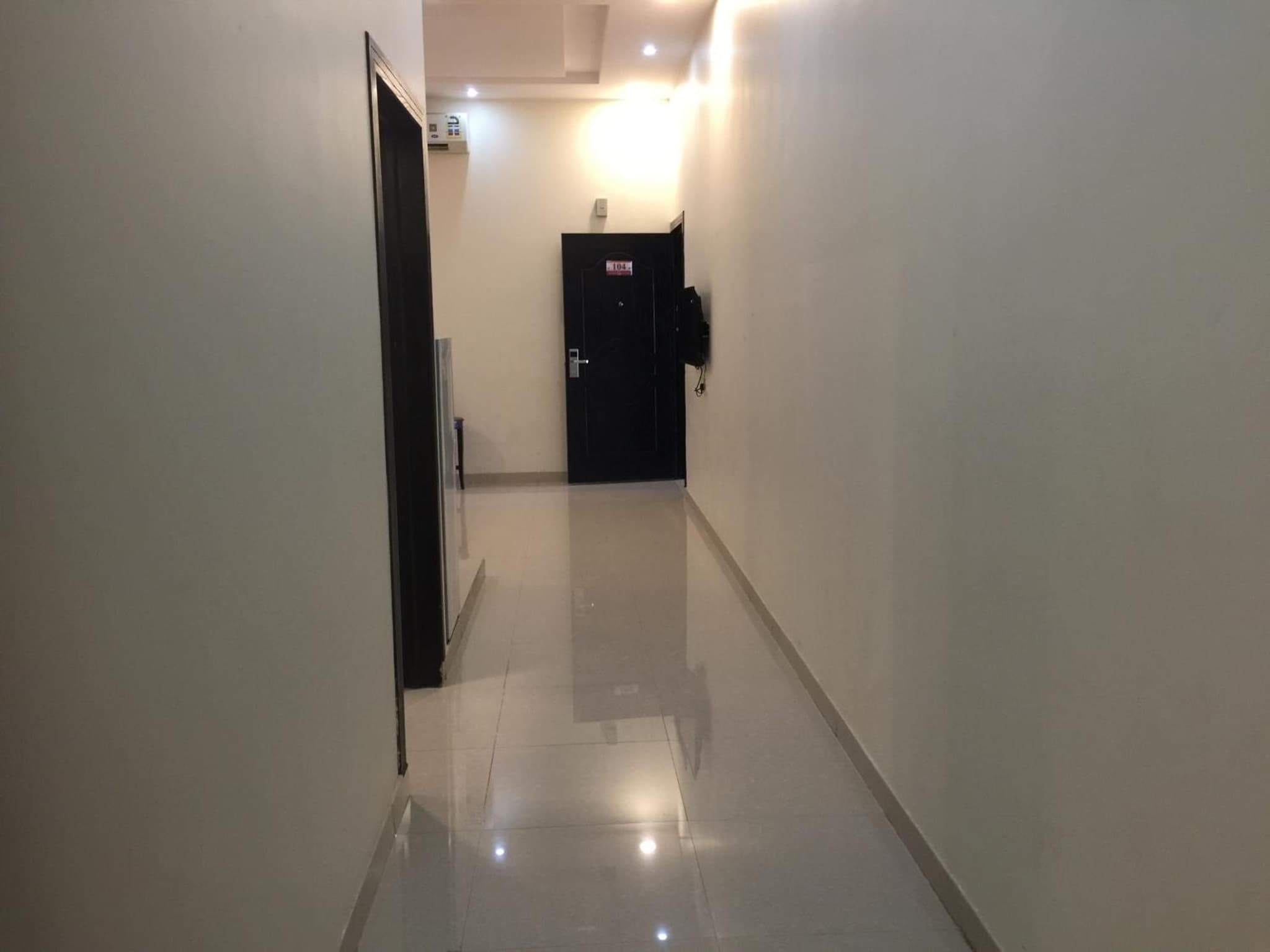 Quiet Rooms 2 Serviced Apartments photo 2