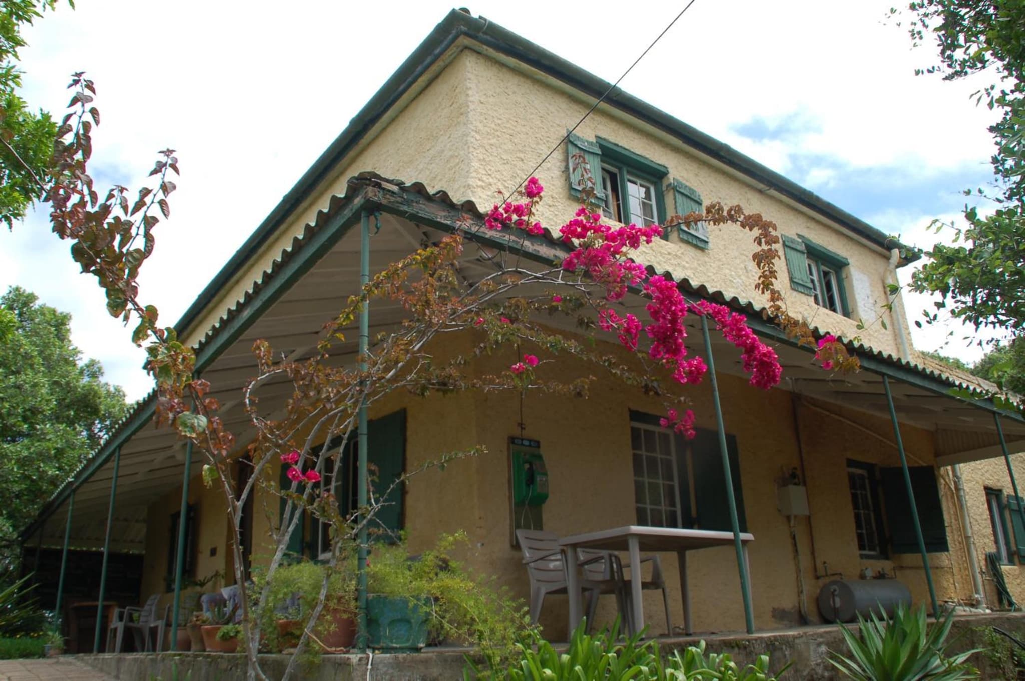Fairy Knowe Backpackers Lodge