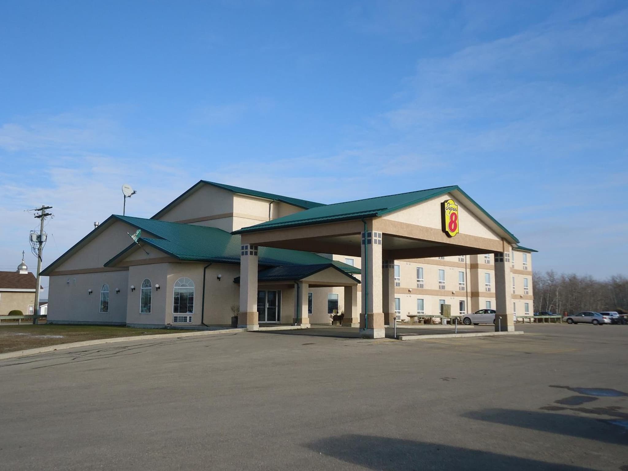 Super 8 by Wyndham Swan River MB photo 4