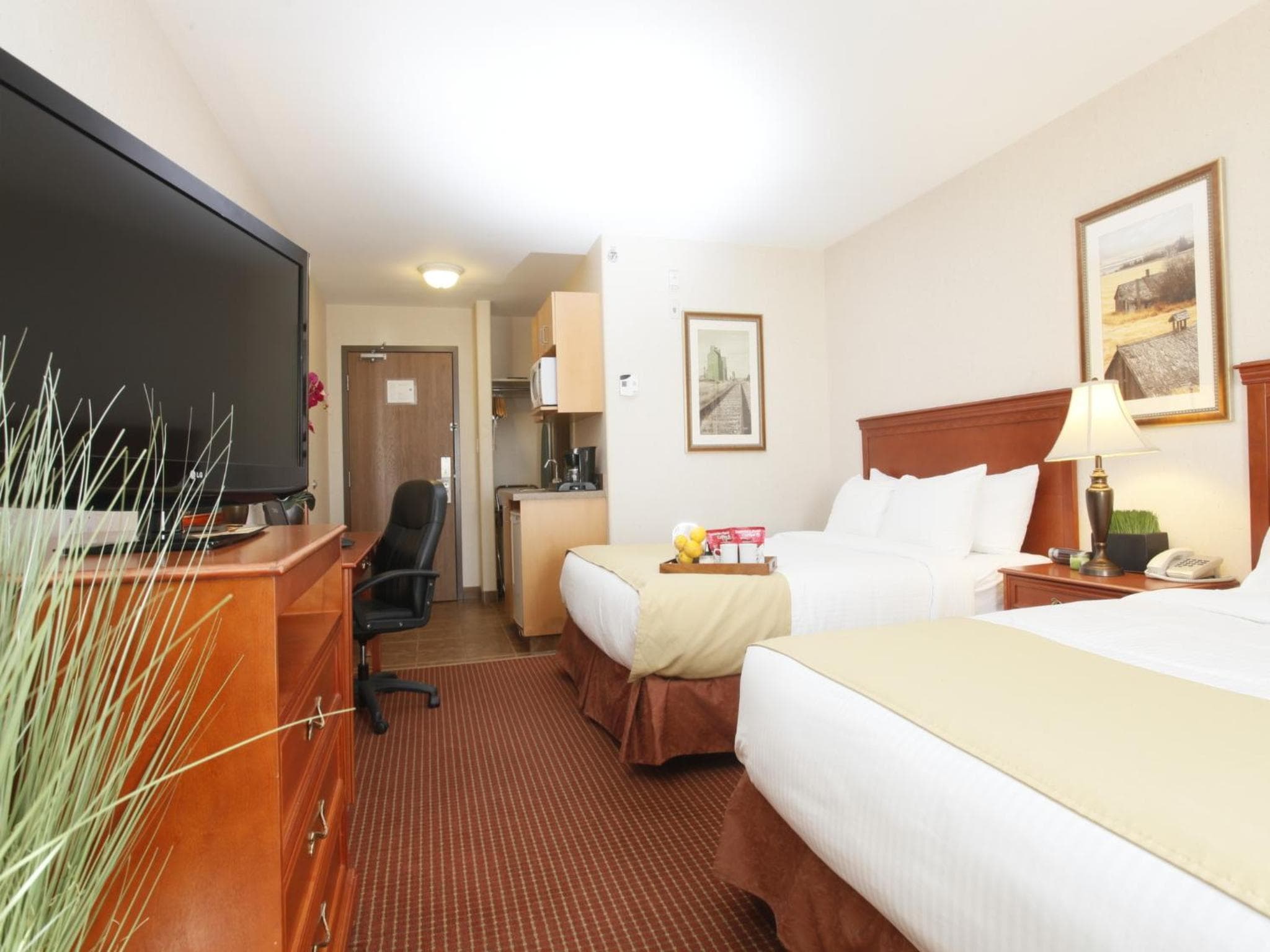 Stonebridge Hotel Dawson Creek photo 4