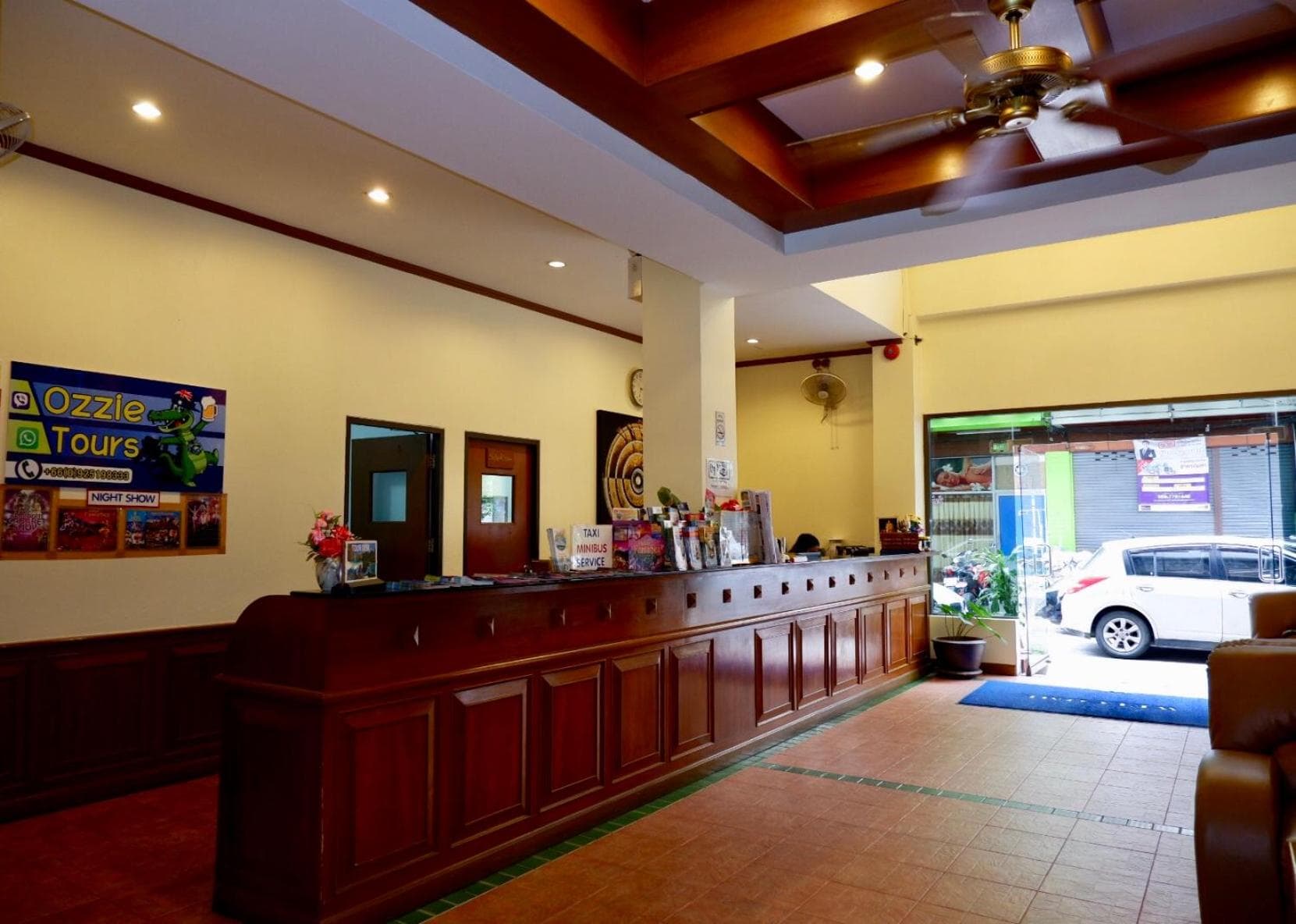 Patong Central Residence and Apartment photo 2