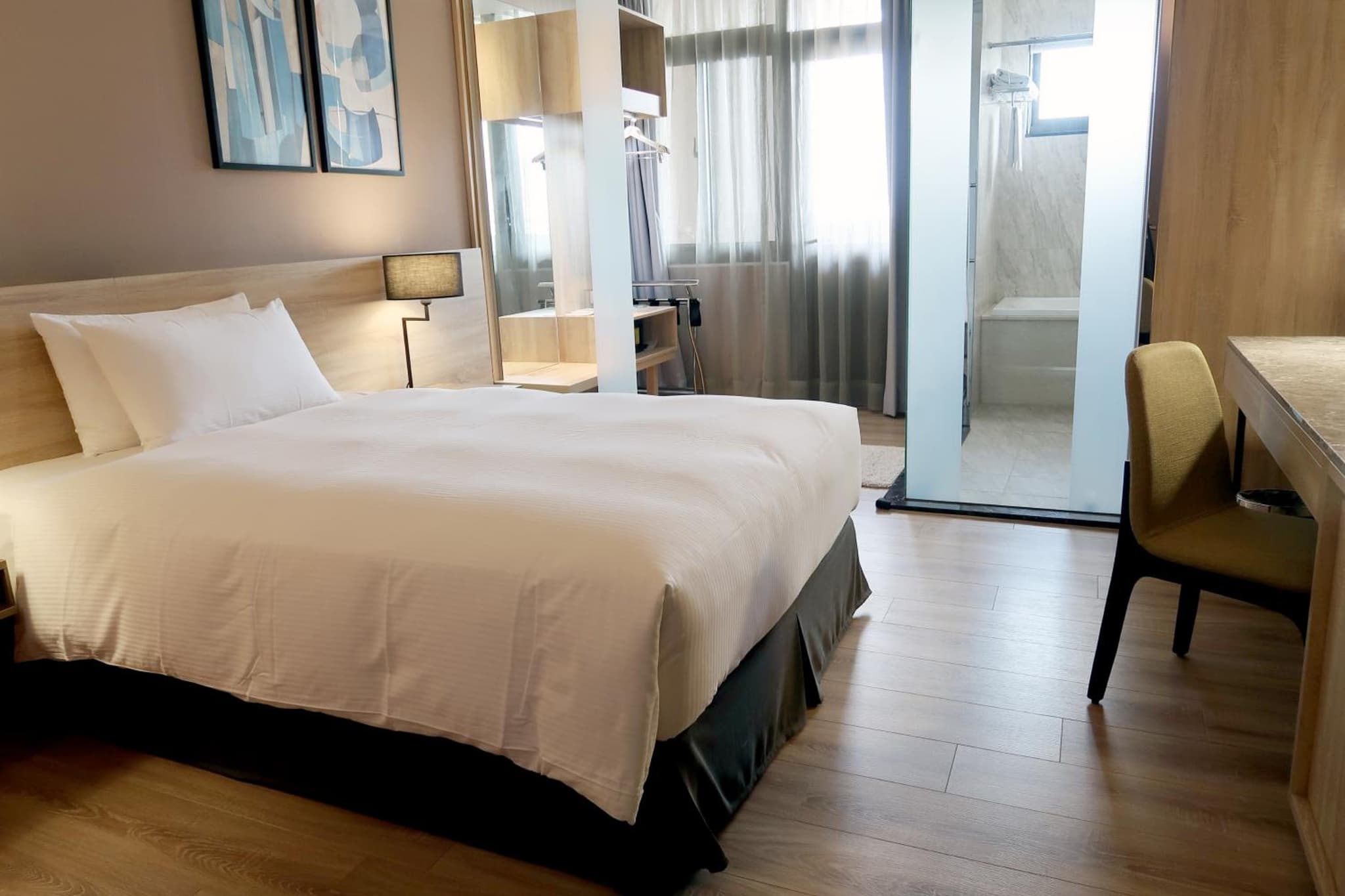 The HO Hotel photo 2