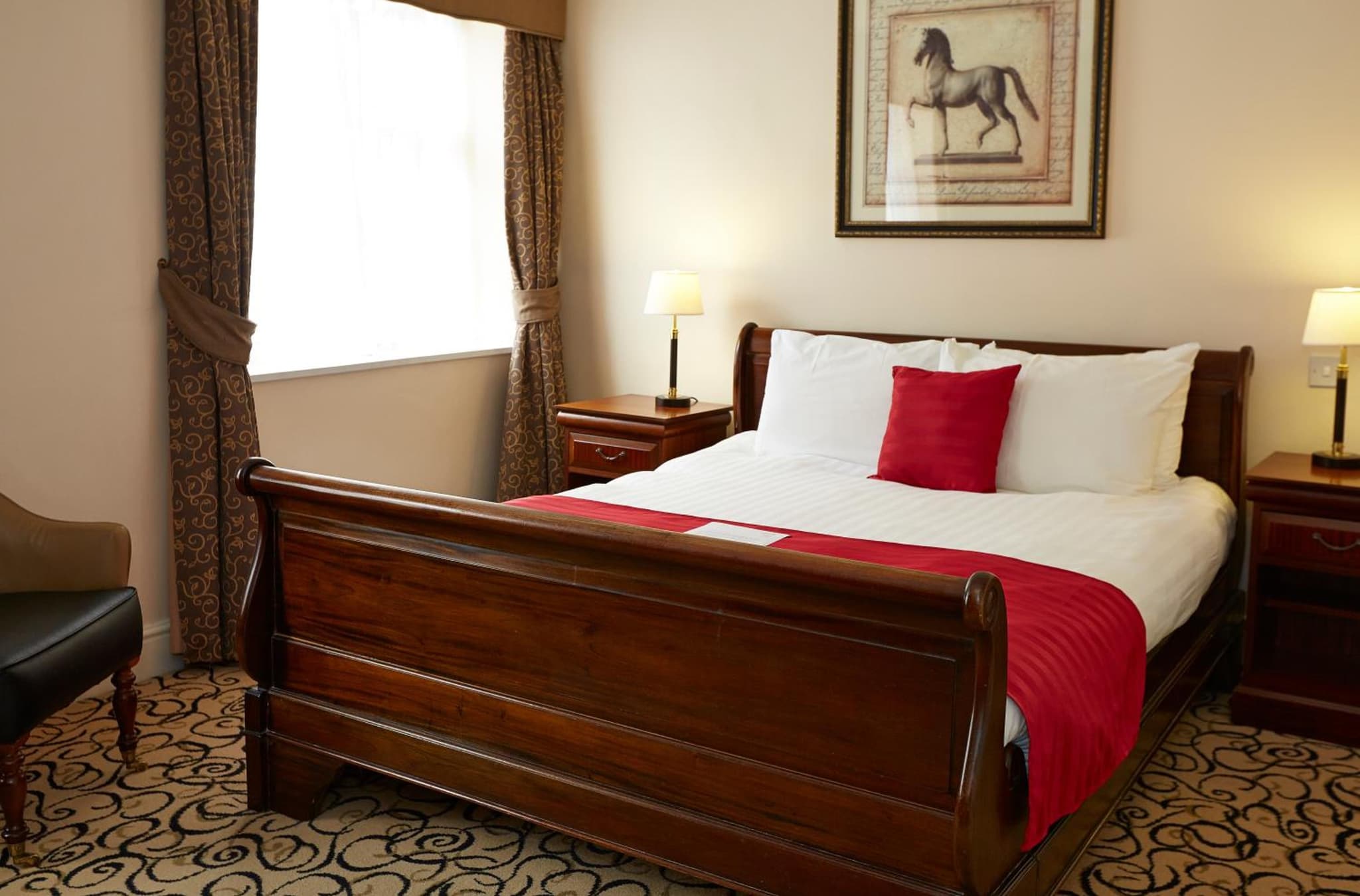 Red Lion Hotel by Greene King Inns photo 3