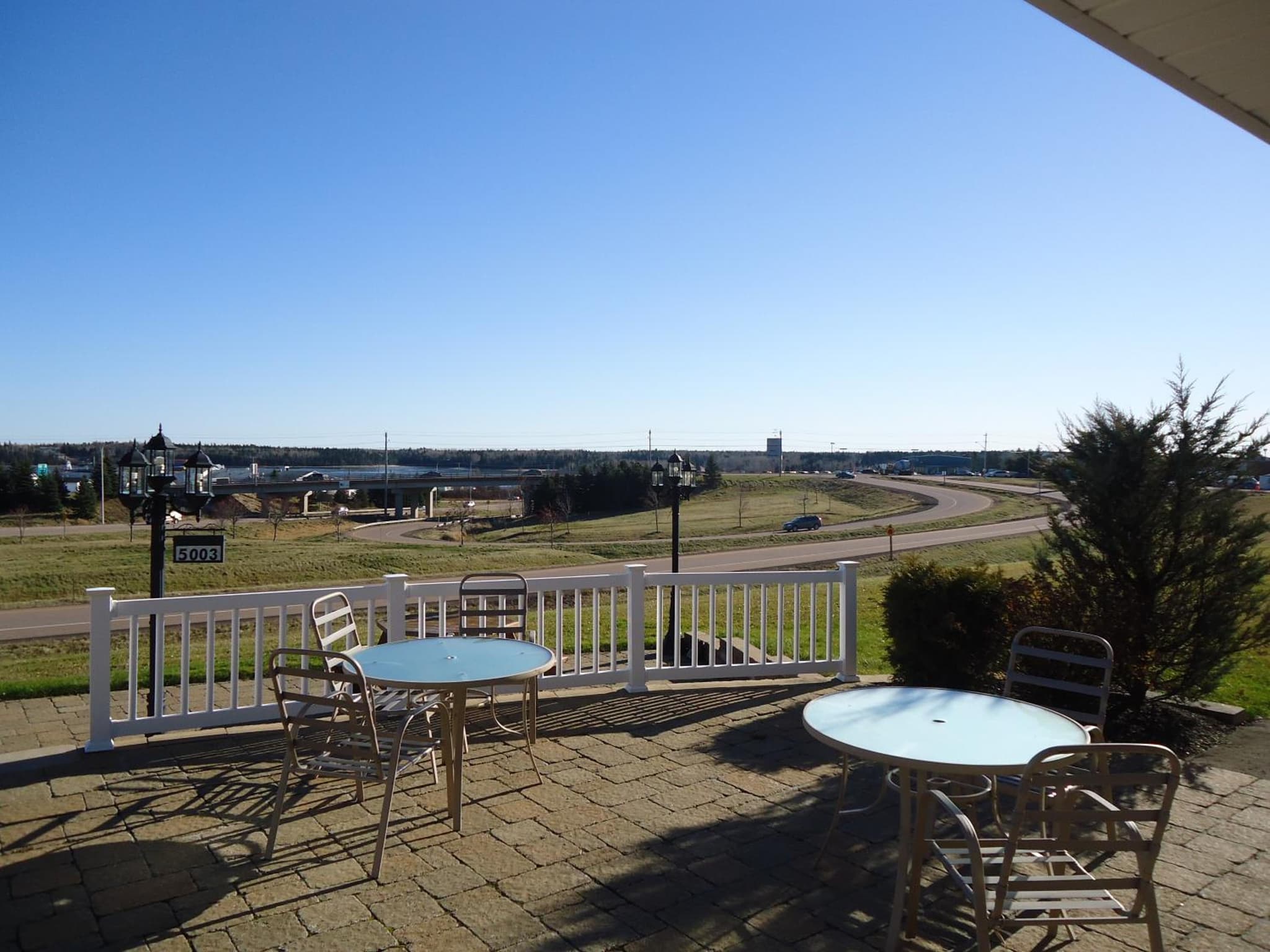 Auberge Bouctouche Inn & Suites photo 9