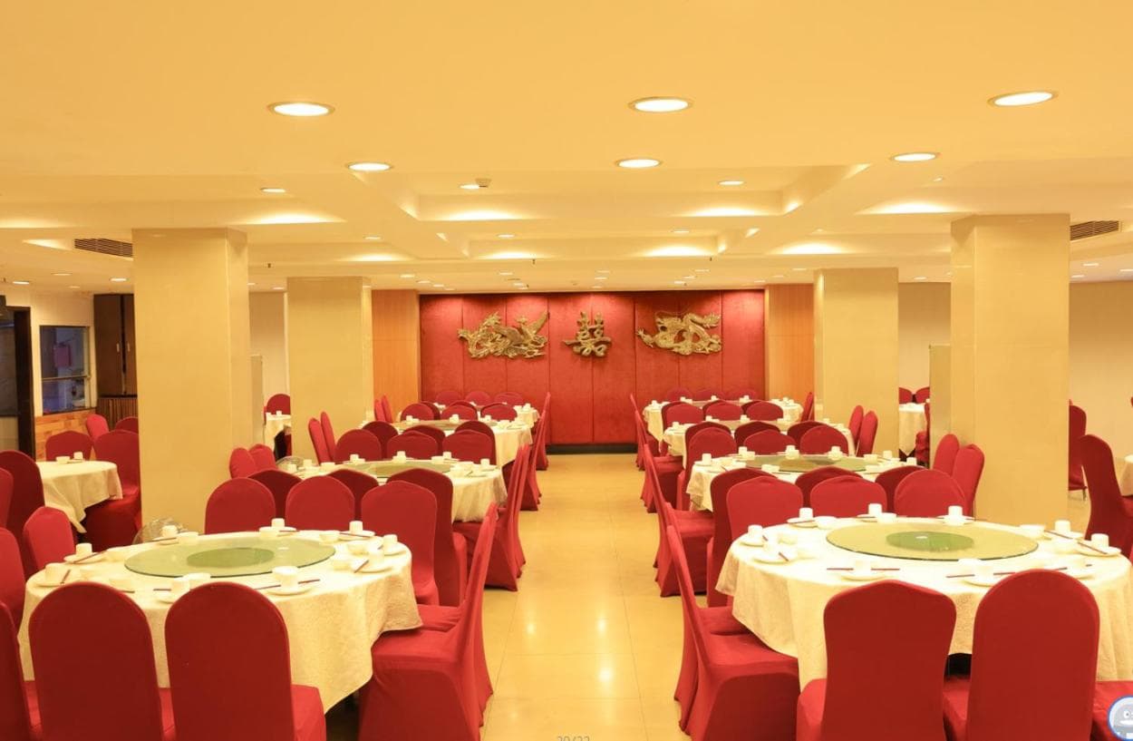 Five Rams City Hotel photo 4