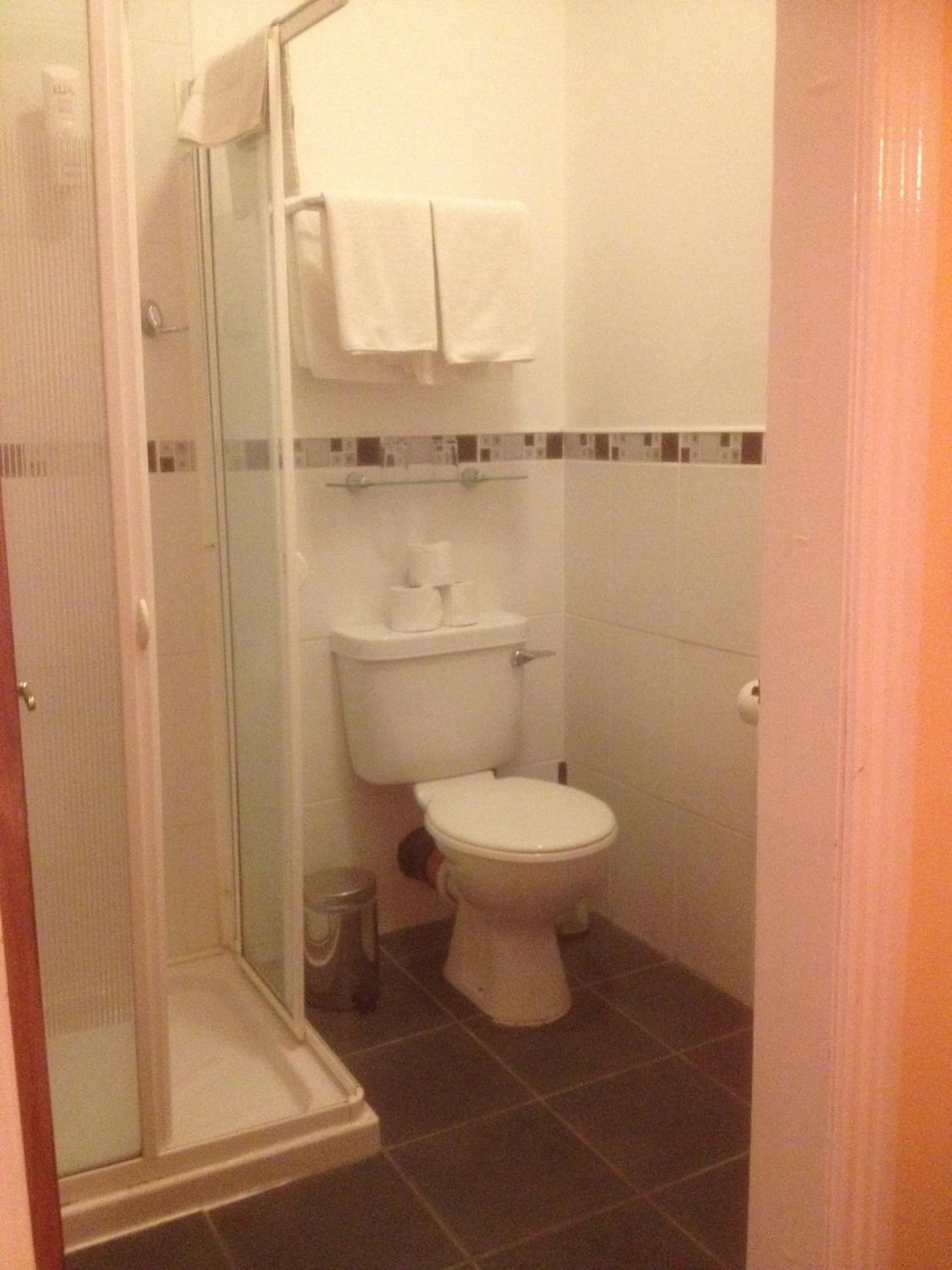 Glendine Inn photo 8