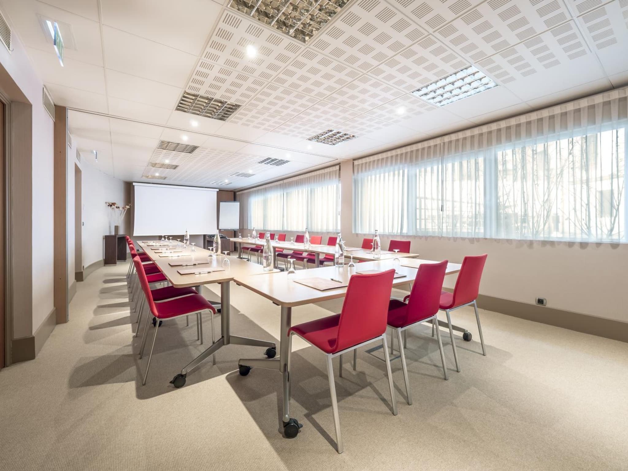 meeting & event spaces