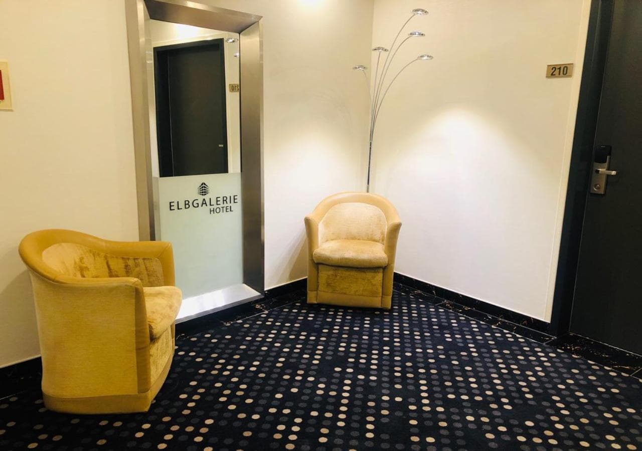 Elbgalerie Hotel photo 5