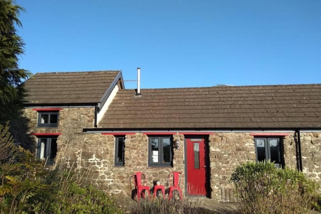 Farmhand Cottage photo 5
