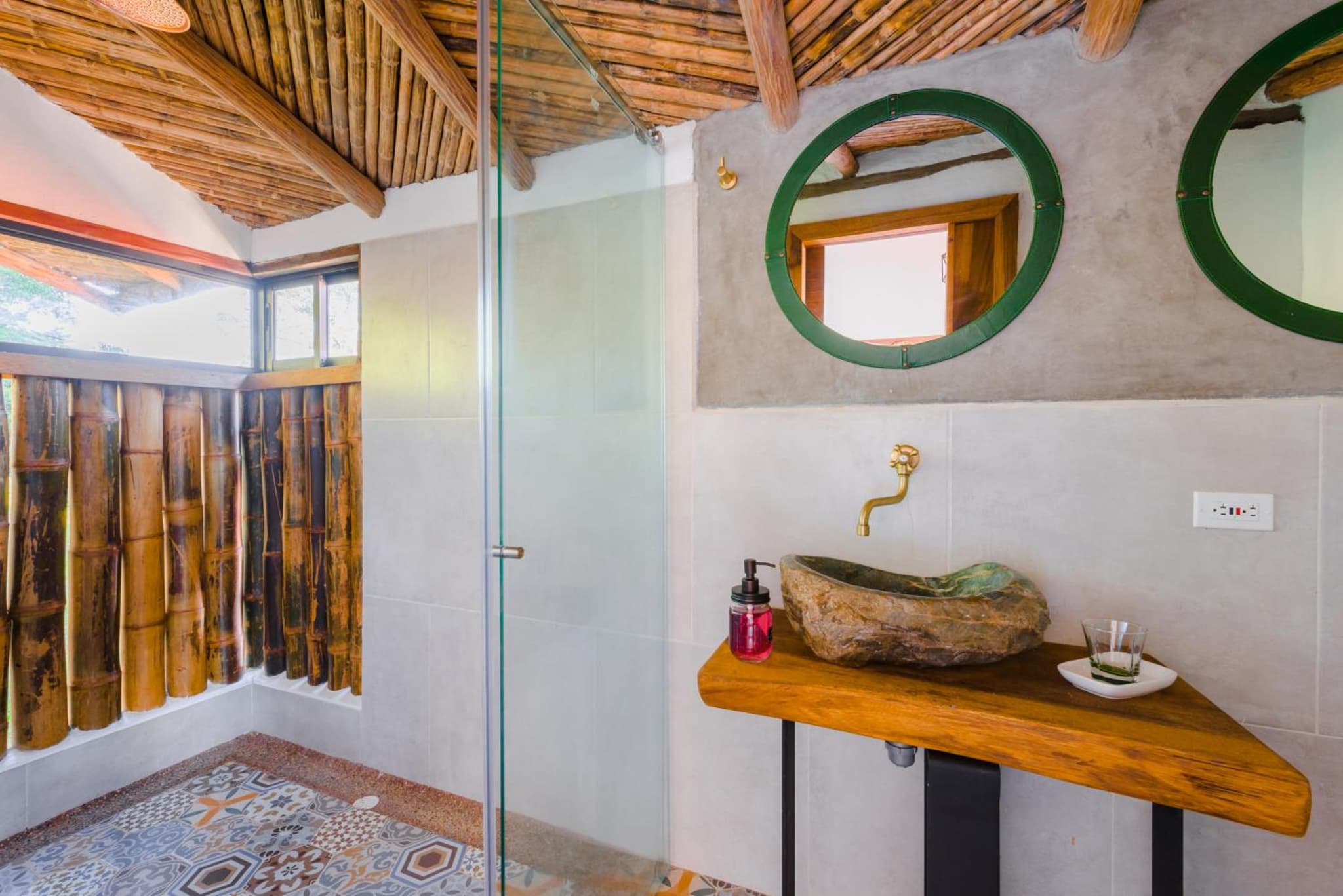 Hotel Kawa Mountain Retreat photo 2