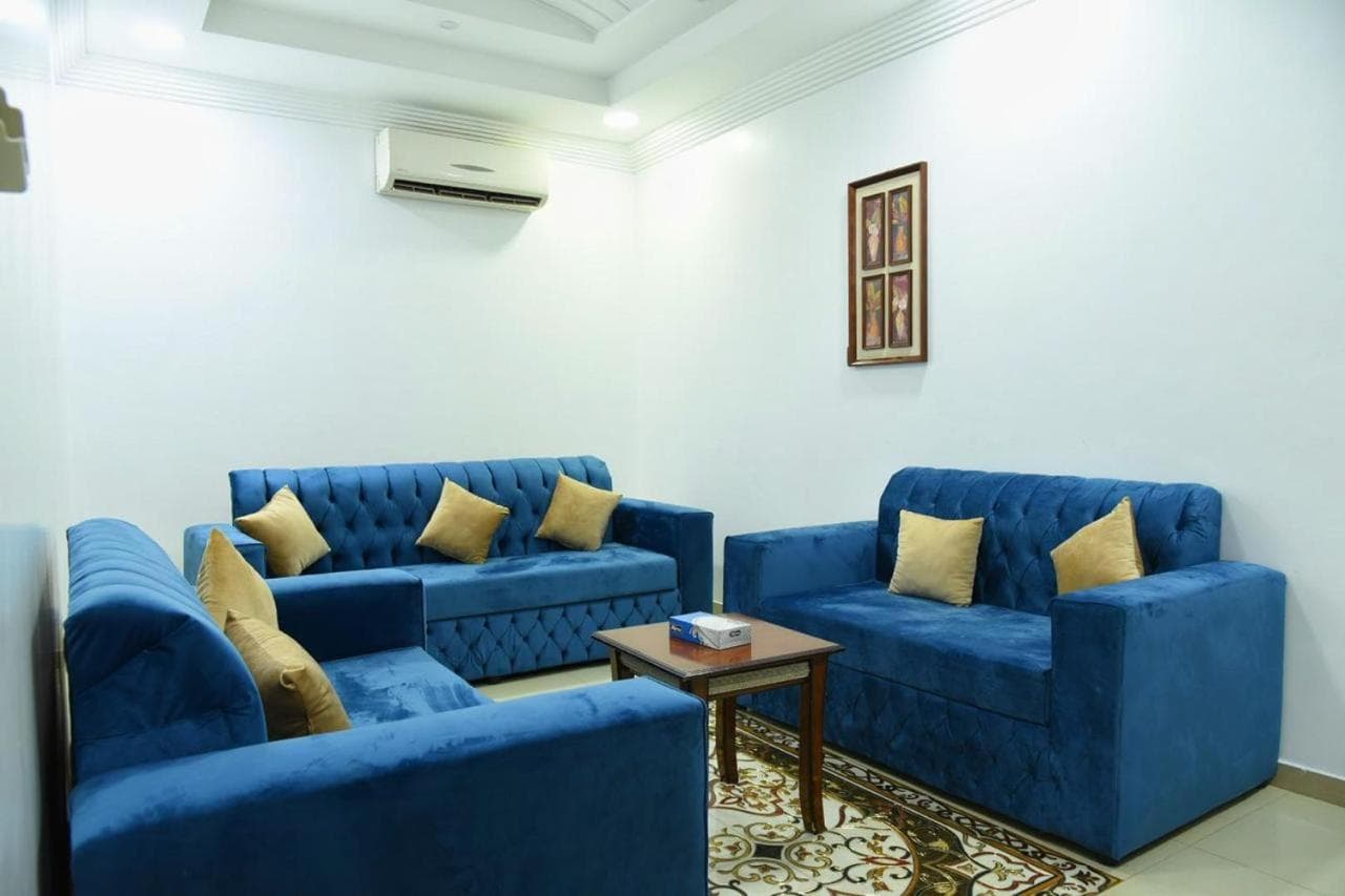 شقق جنان المخدومة Jenaan Apartments