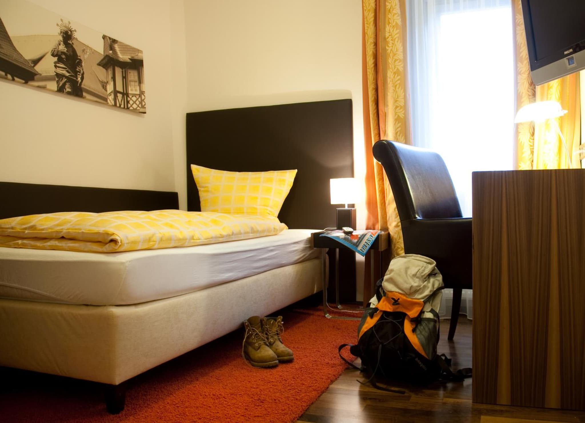hotel room