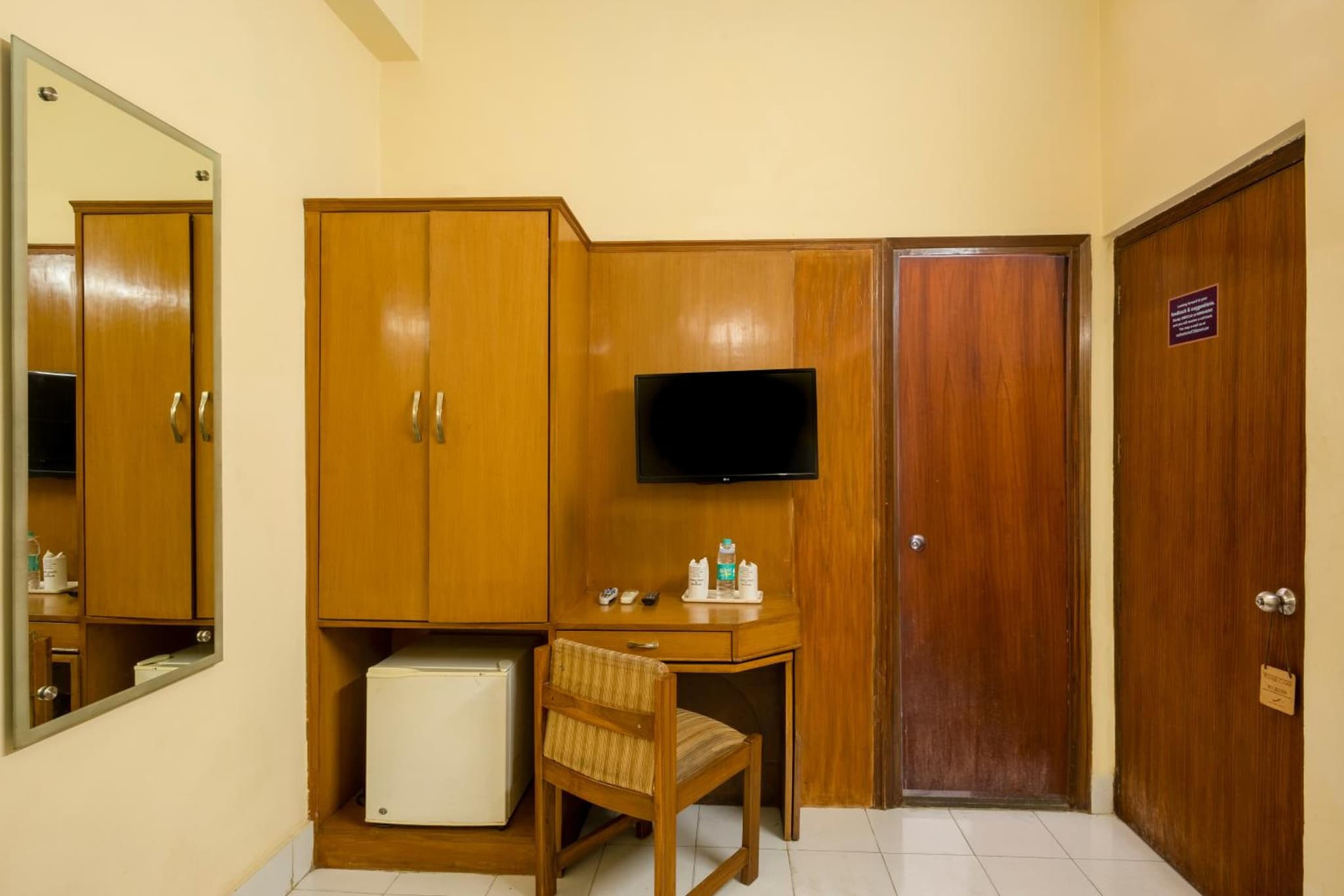 Airport Hotel photo 3