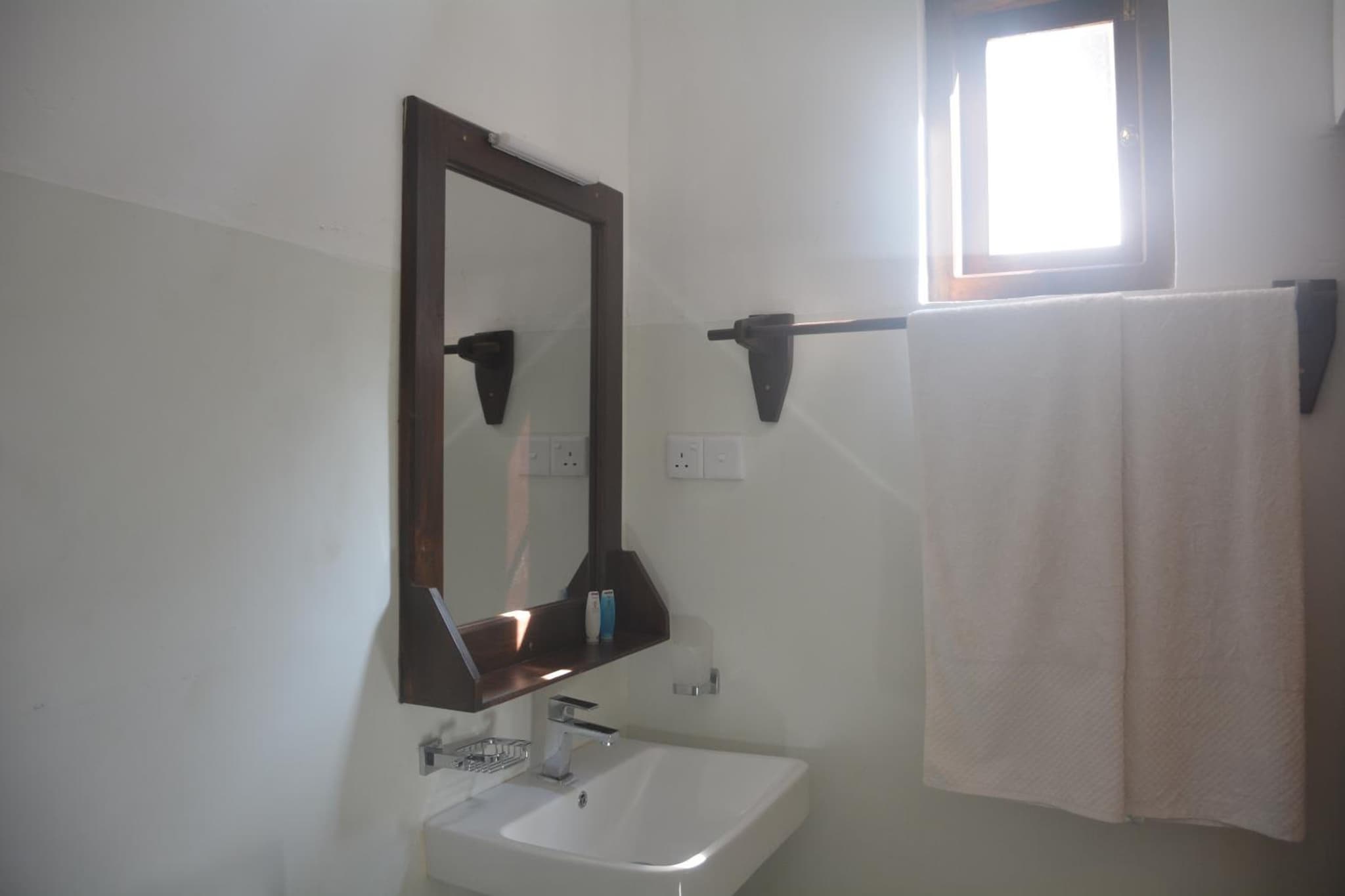 Shiva's Beach Cabanas photo 6