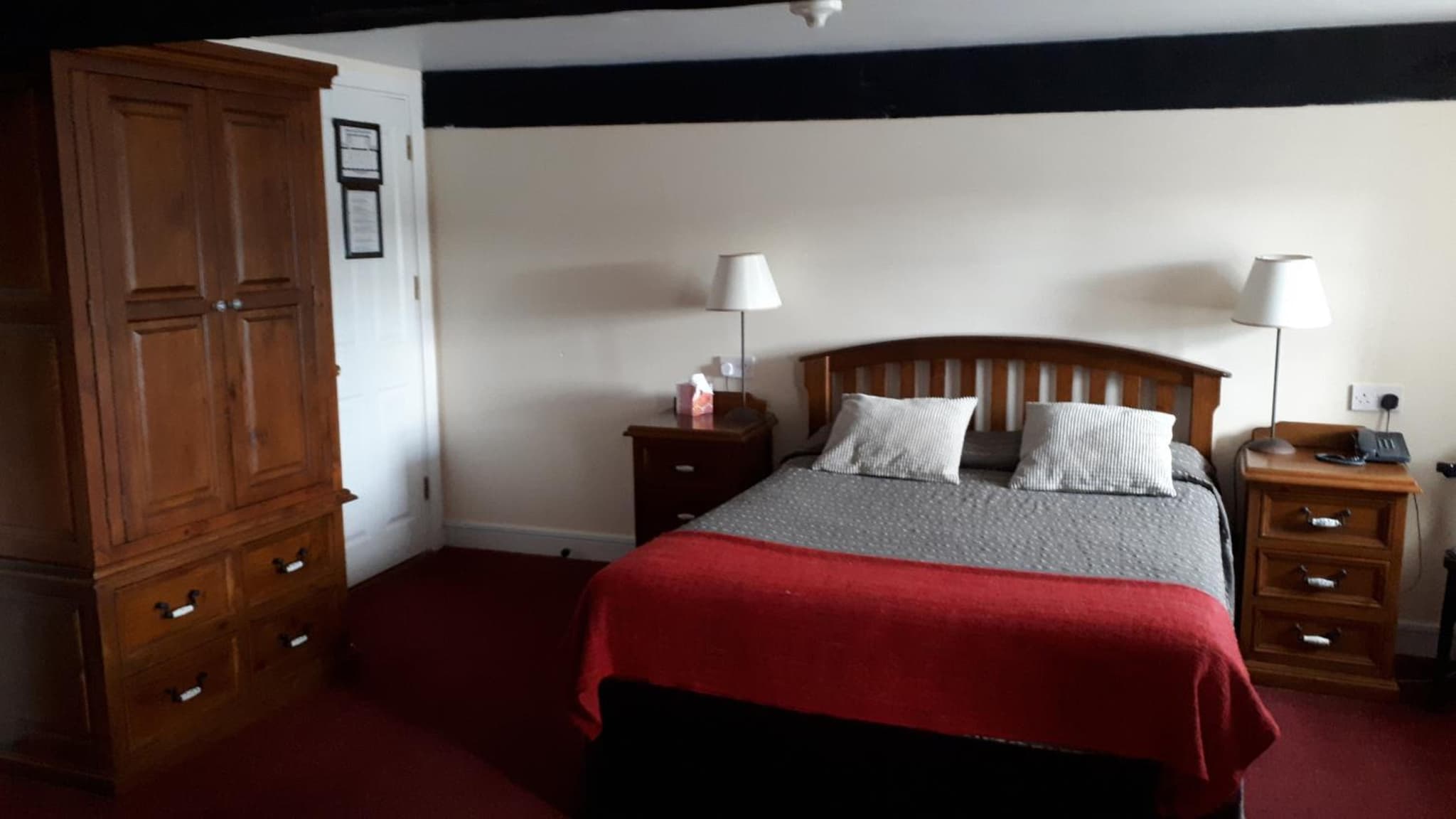 Waterside Guesthouse photo 6