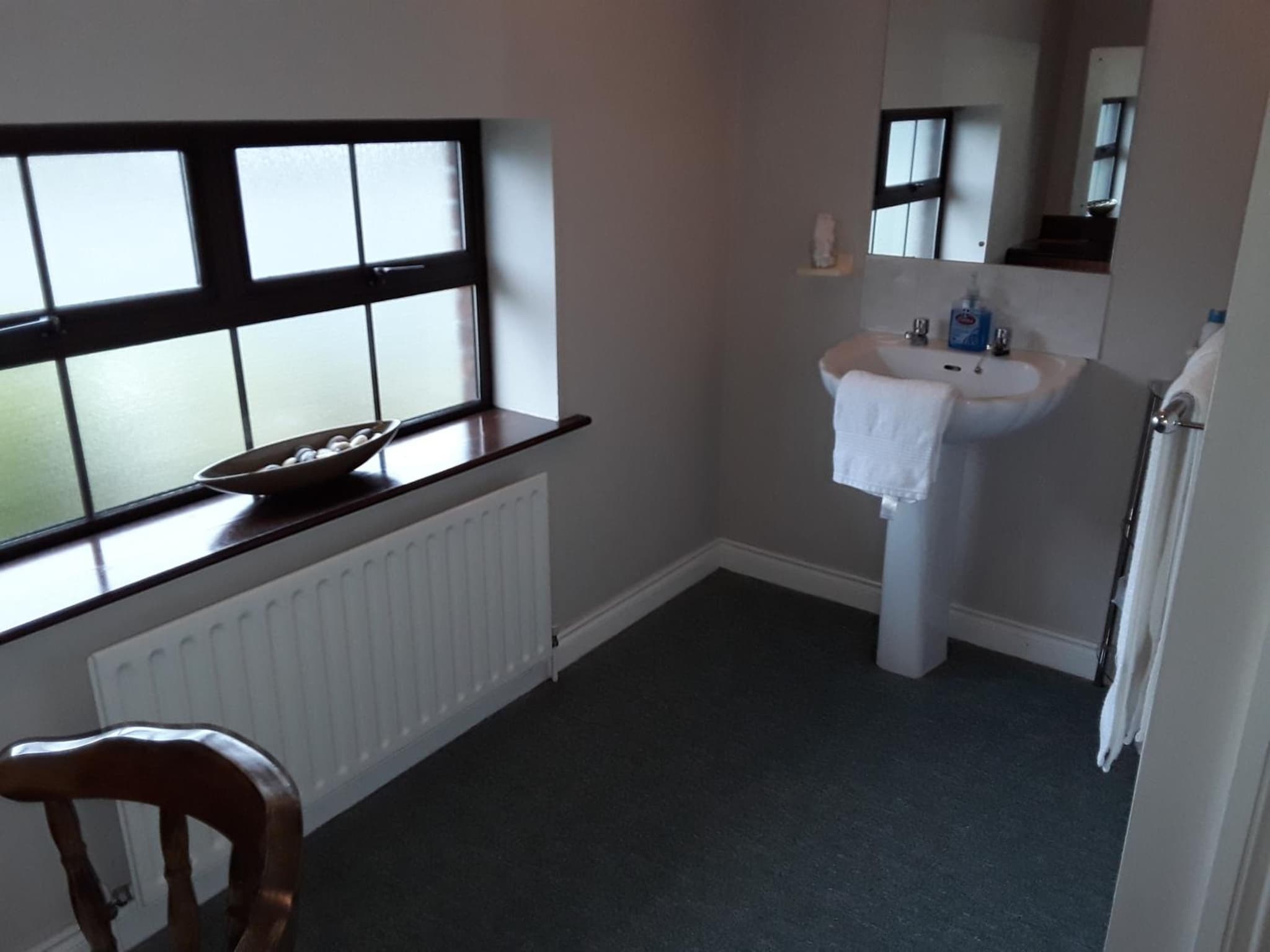 Riverview House photo 9