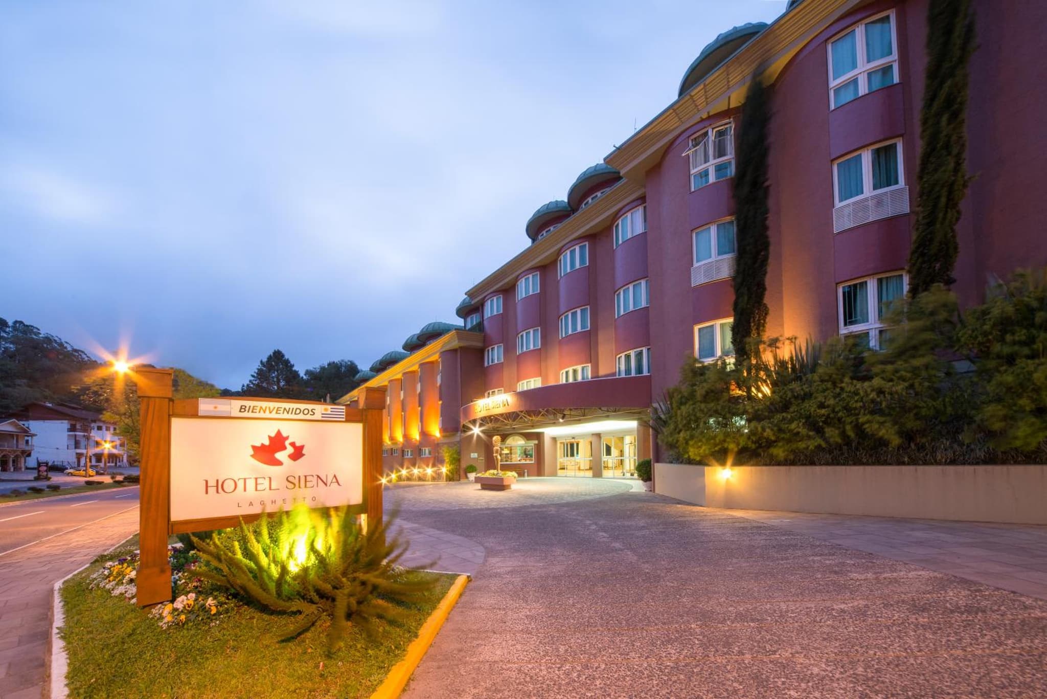 Hotel Laghetto Siena Gramado photo 9
