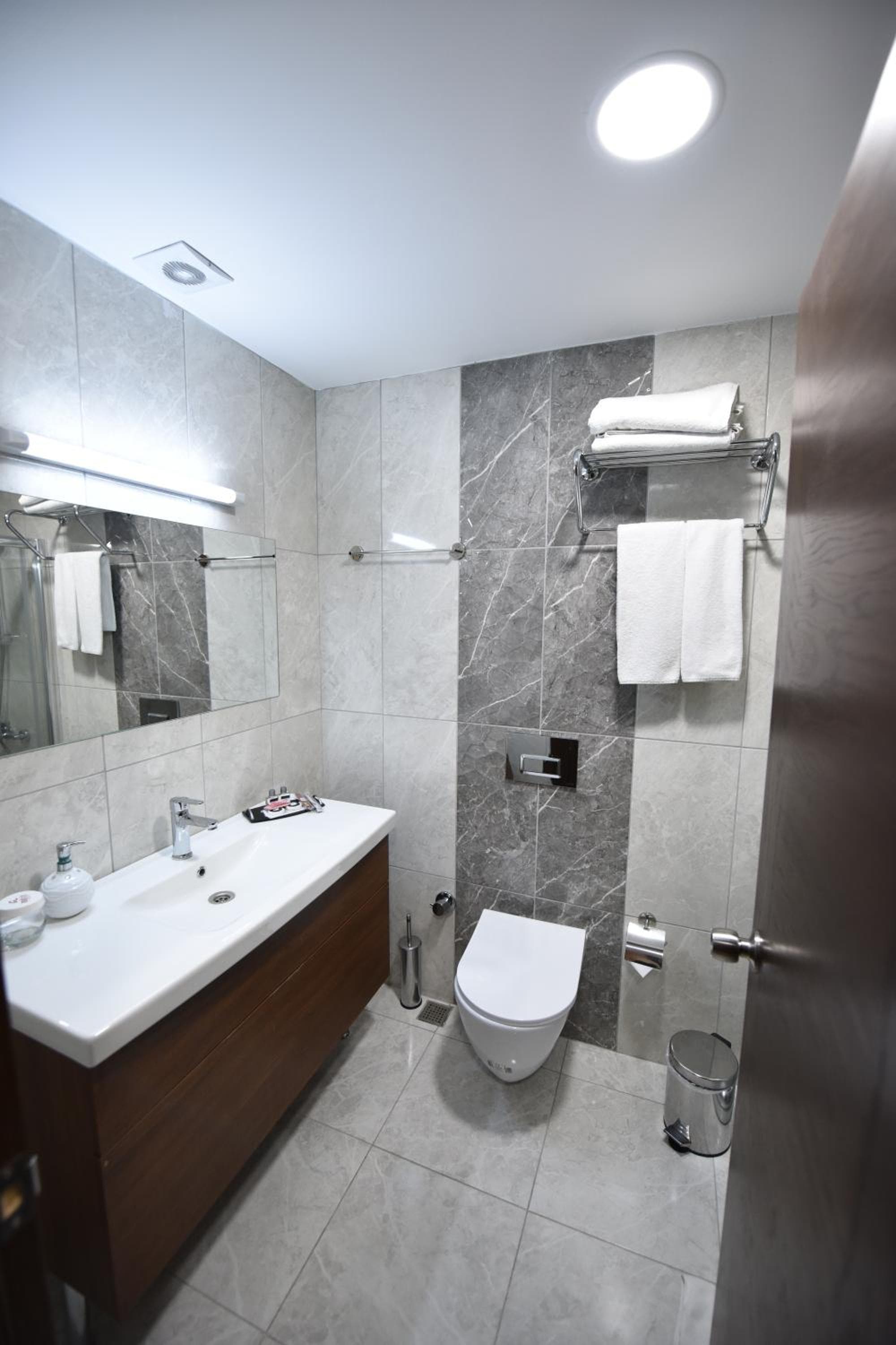 Asal Hotel photo 9