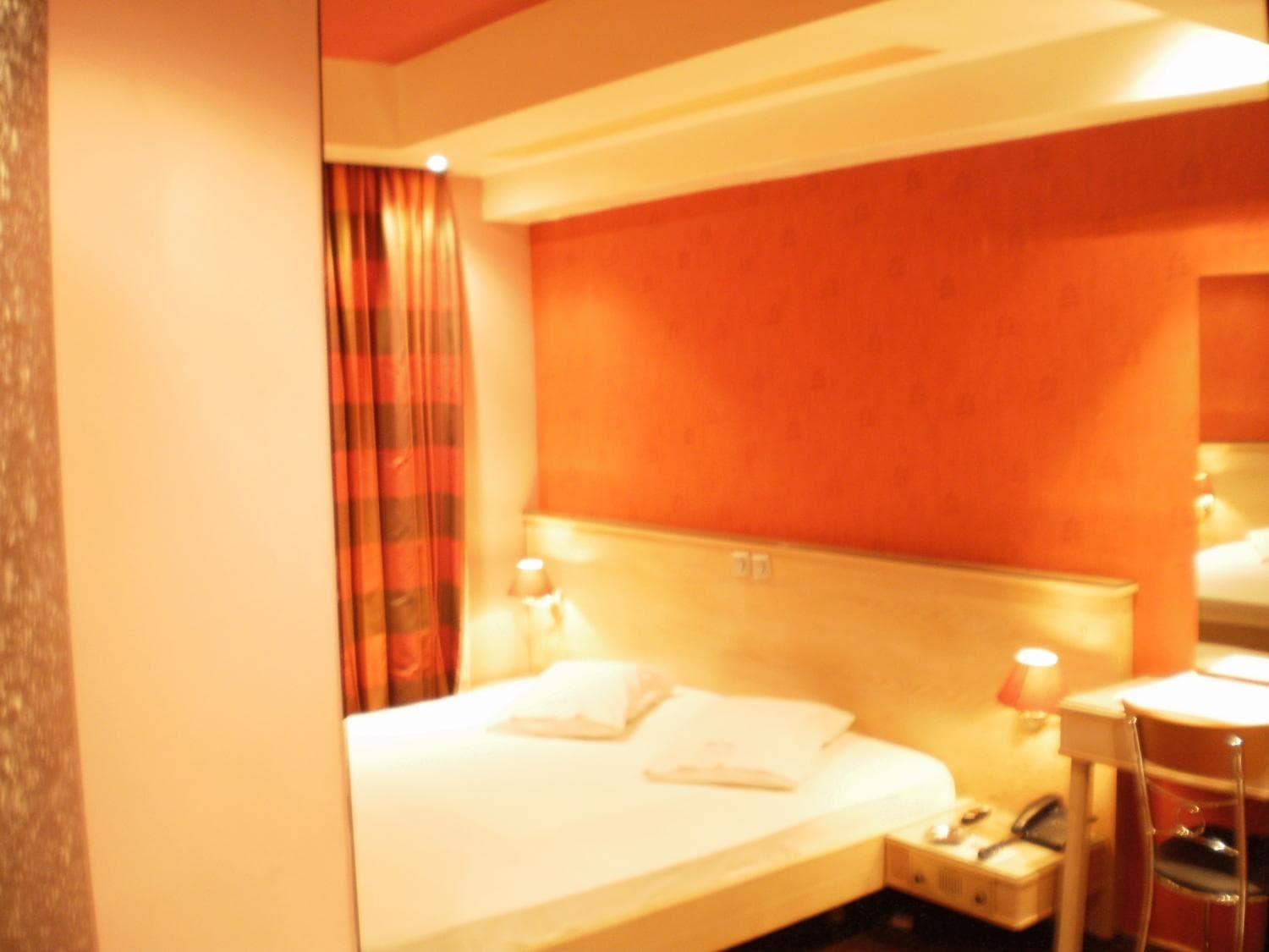 The Niki Hotel Piraeus photo 3