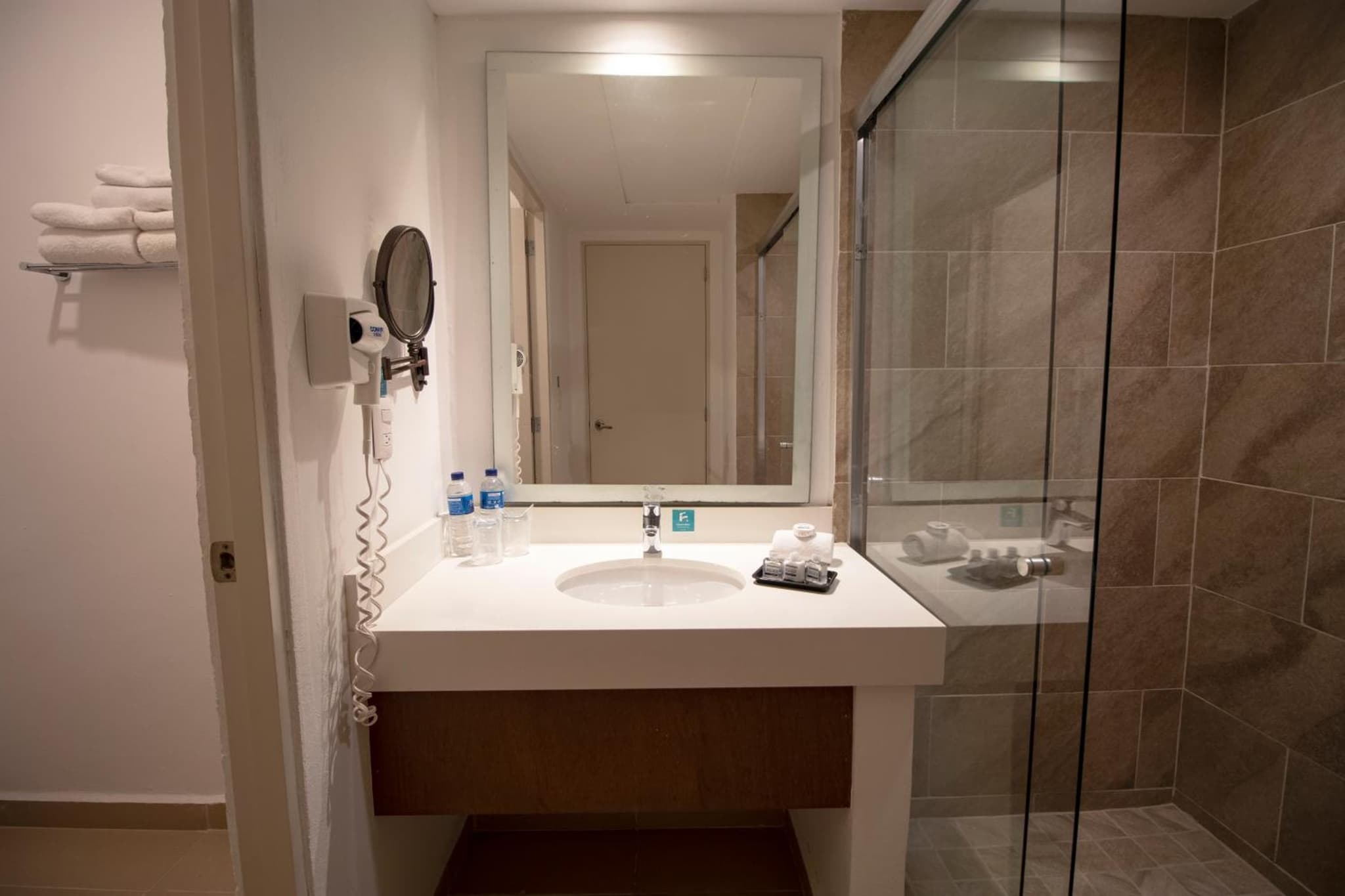 Pacific Palace Beach Tower Hotel photo 8