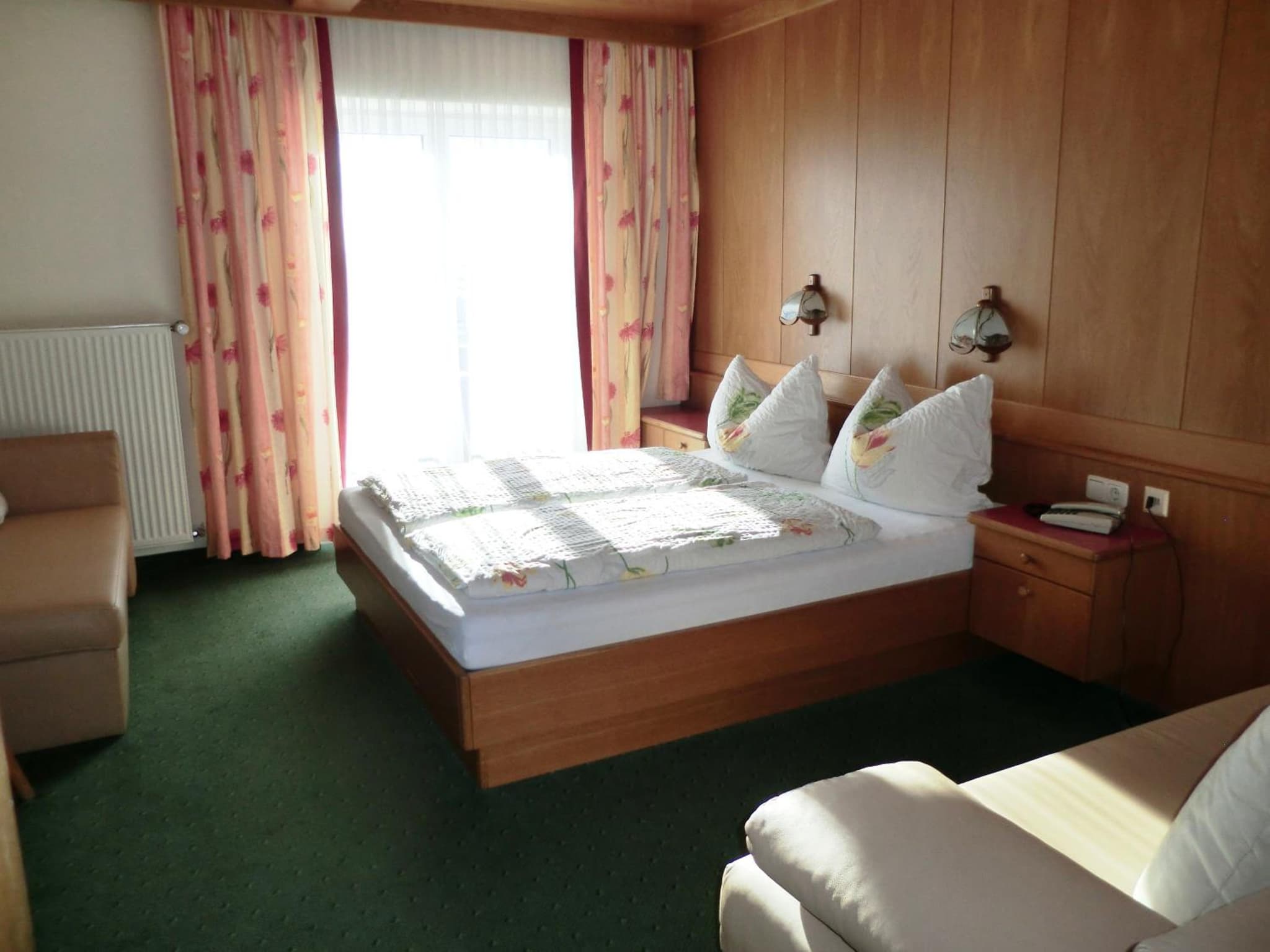 Alpenhotel Tauernstüberl photo 9
