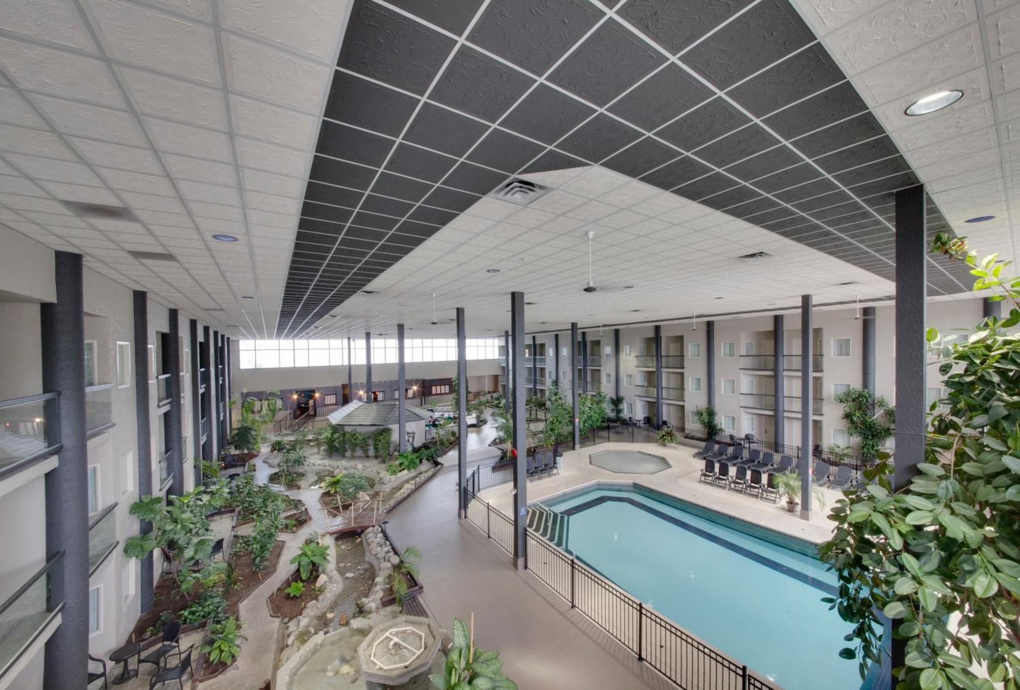 Coast Kamloops Hotel & Conference Centre photo 7