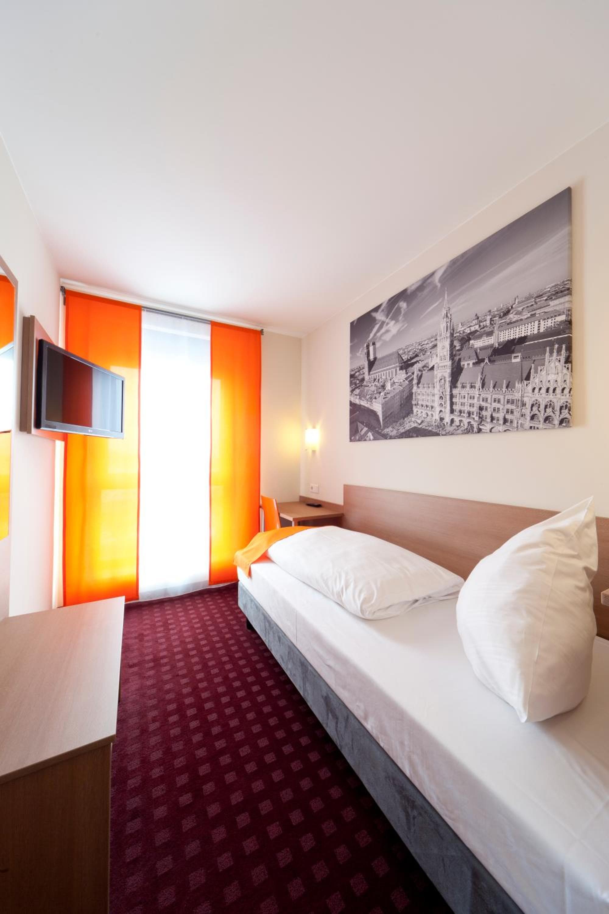 McDreams Hotel Wuppertal City photo 9